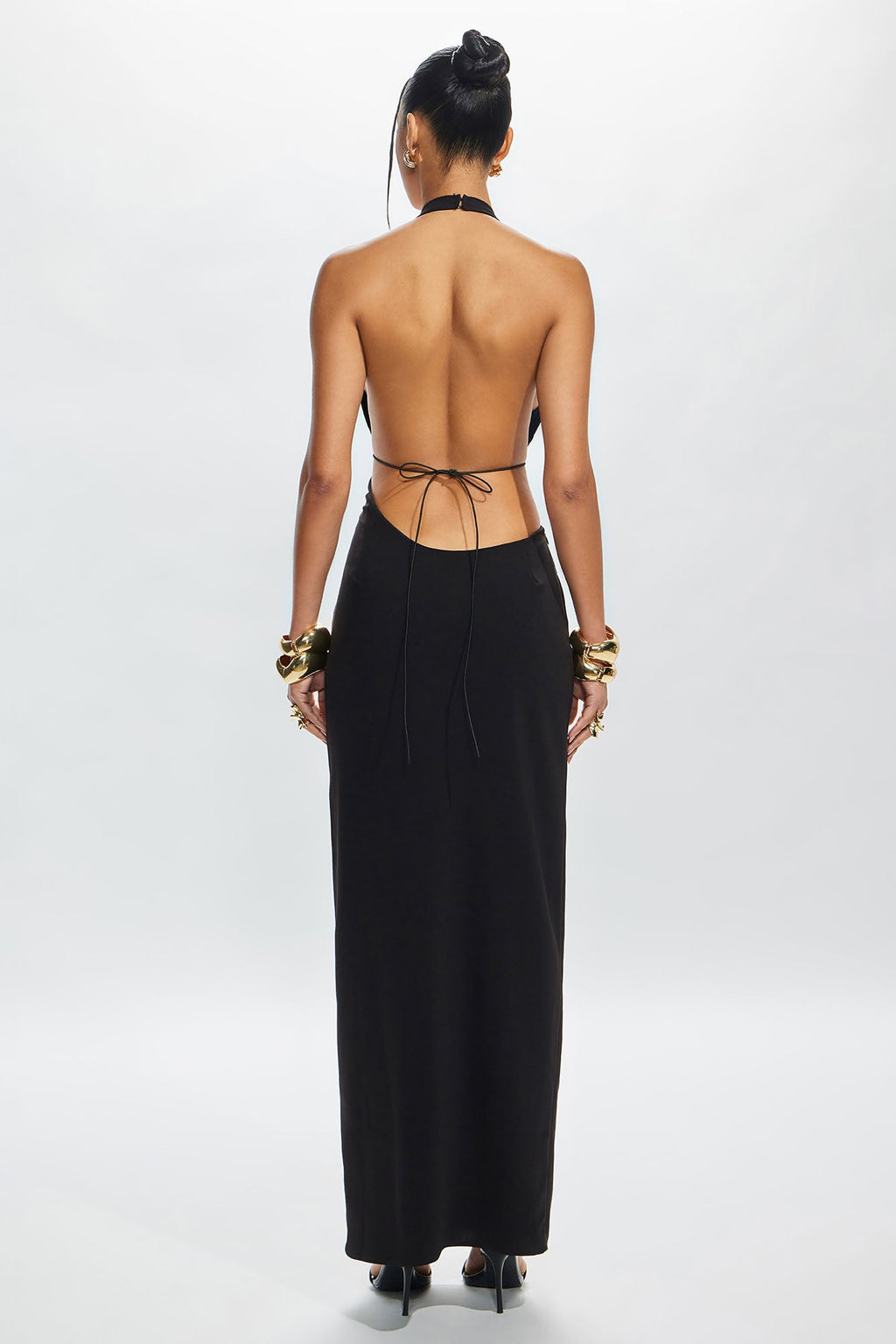 Isabella Plunge Maxi Dress - Black