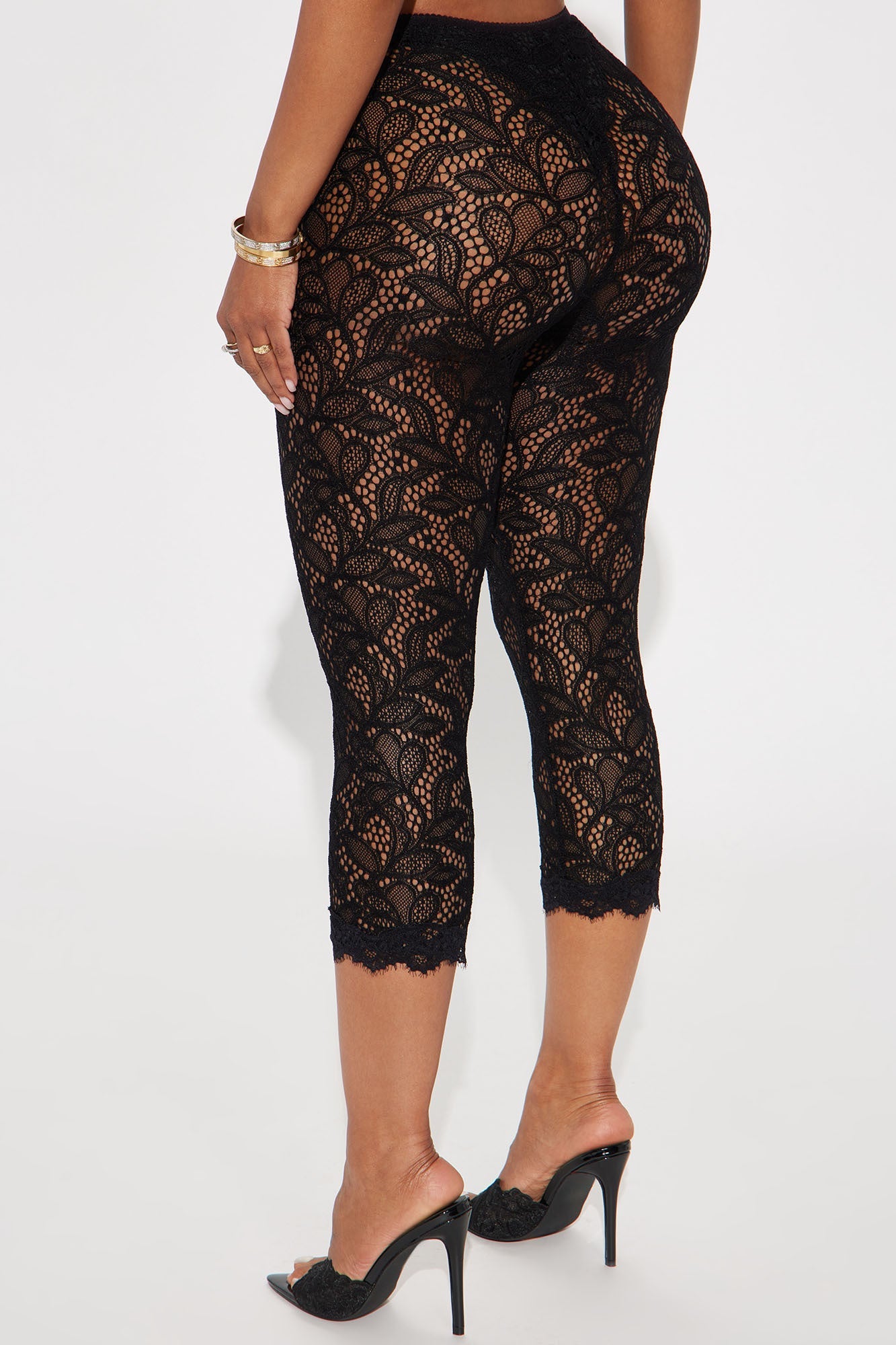 I Feel Love Lace Capri Legging - Black