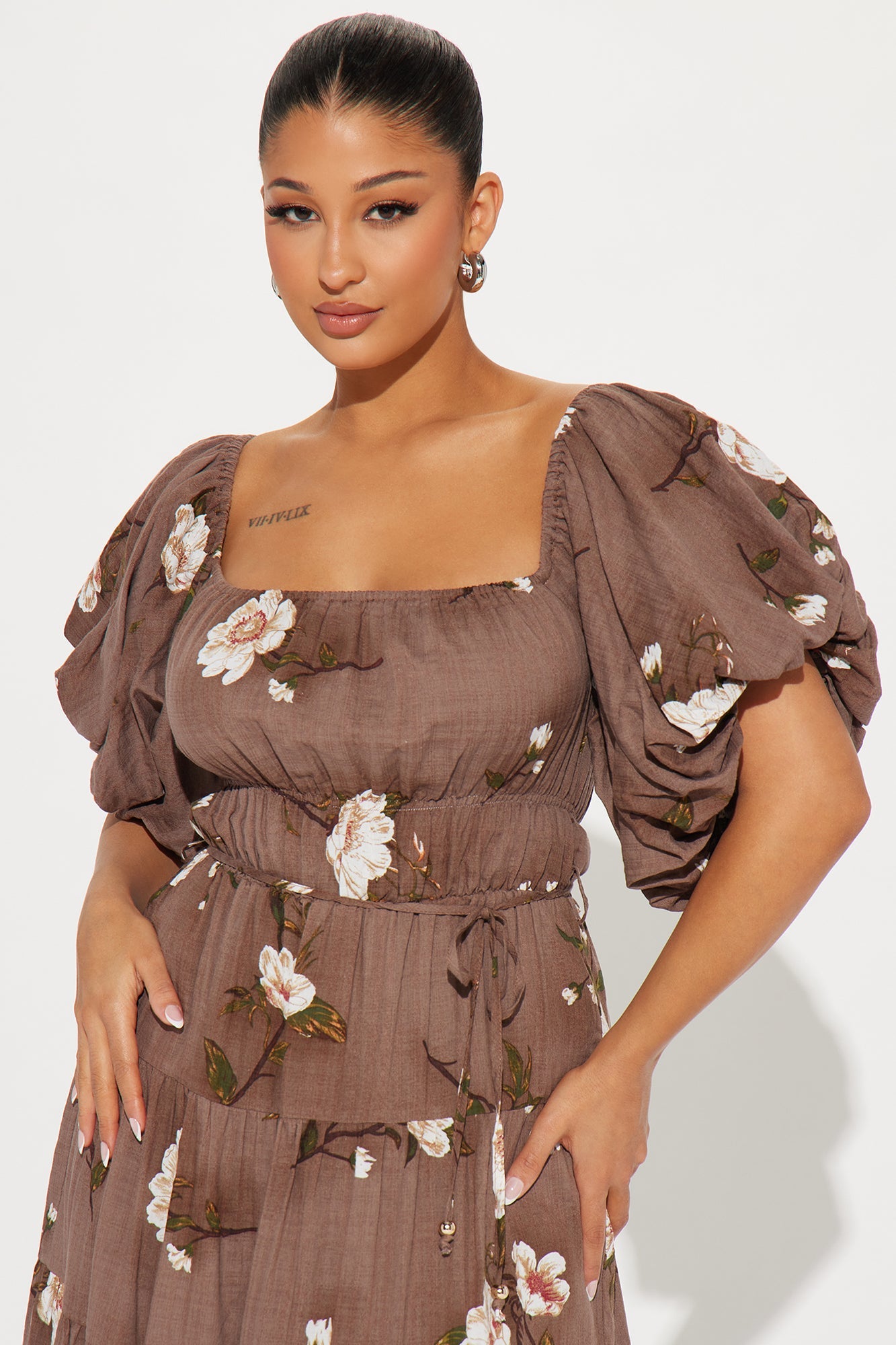 Magnolia Tiered Midi Dress - Brown