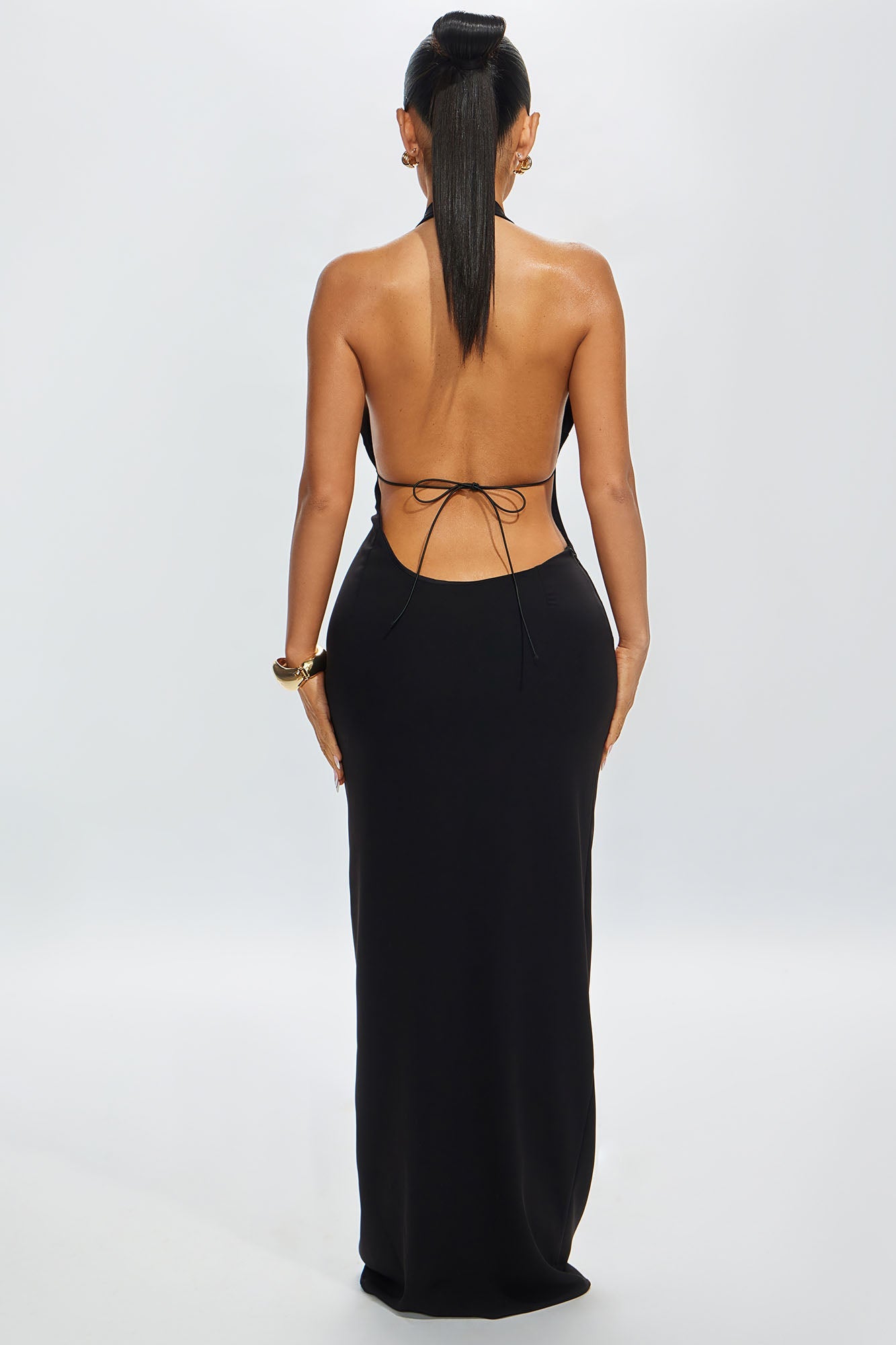 Isabella Plunge Maxi Dress - Black