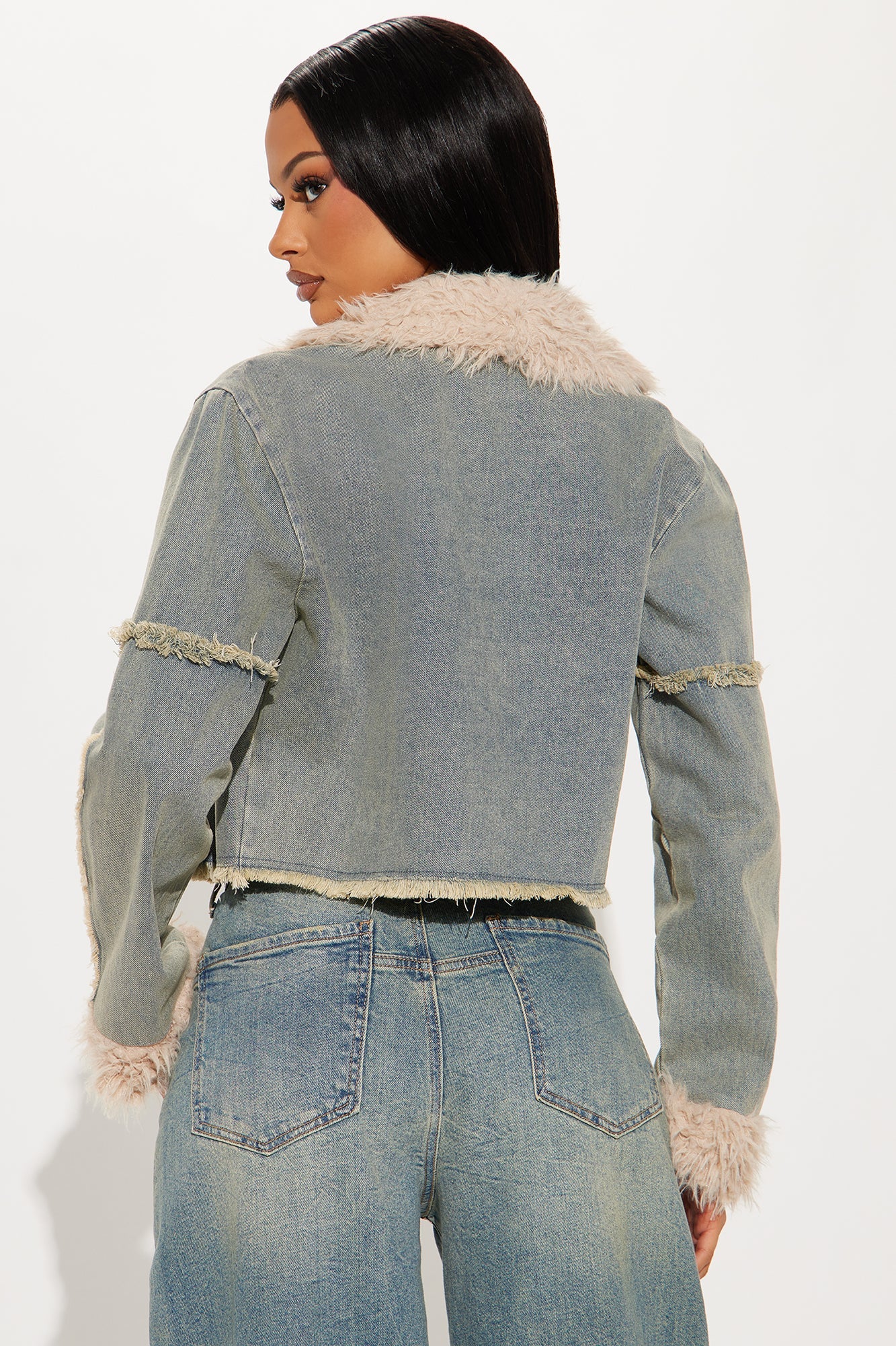 Rogue Cropped Denim Jacket - Medium Wash