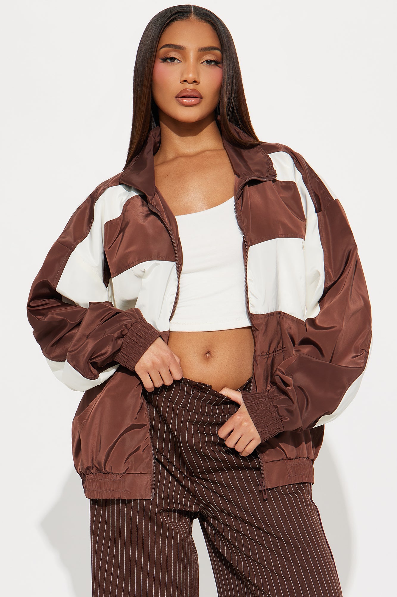 Gone Hiking Windbreaker - Chocolate/Combo