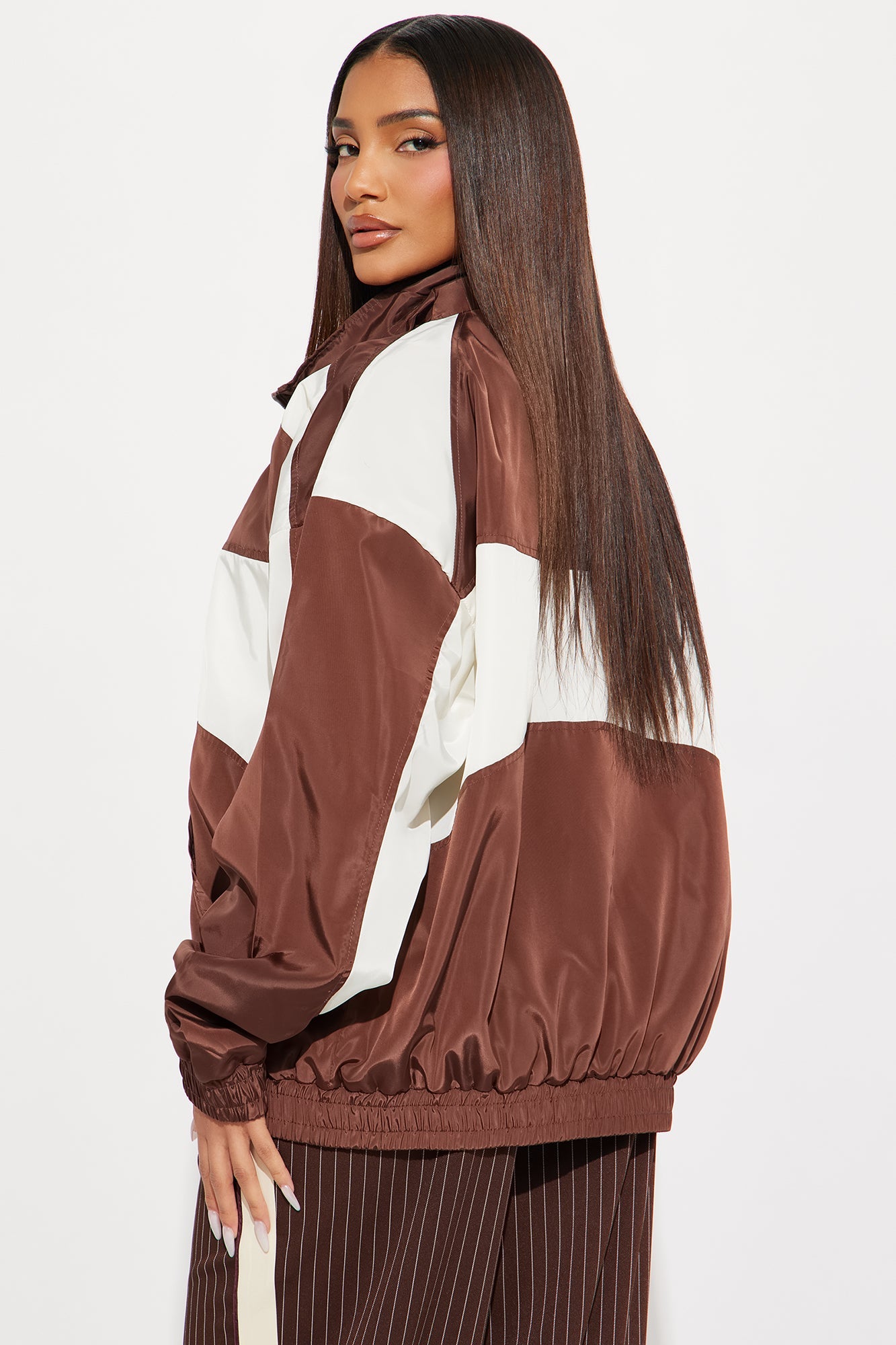 Gone Hiking Windbreaker - Chocolate/Combo