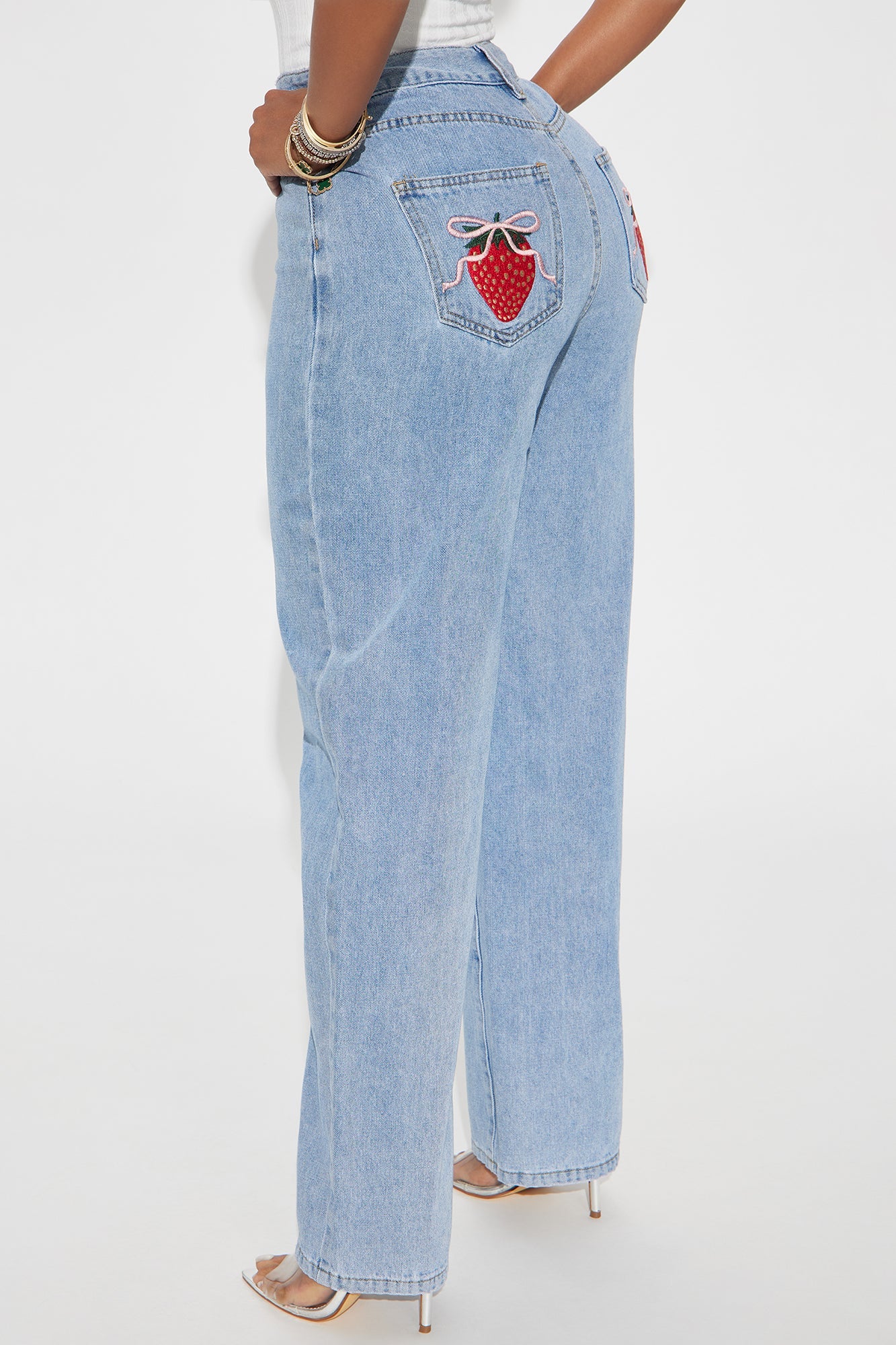 Berry Sweet Embroidered Non Stretch Straight Leg Jeans - Light Wash