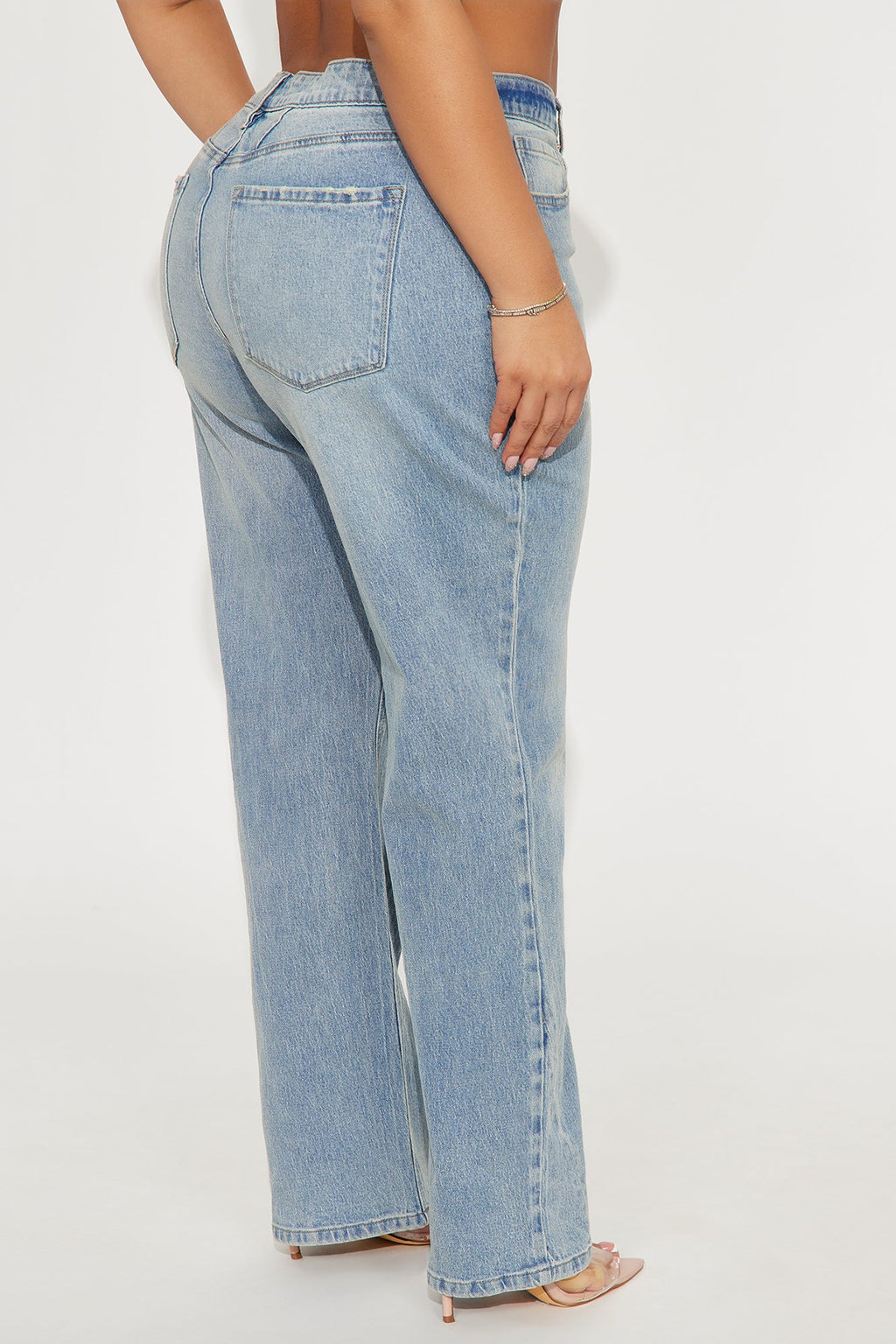 Deserved It Stretch Straight Leg Jeans - Light Wash