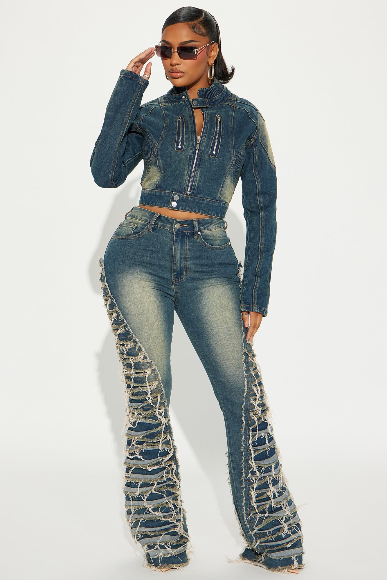 Feeling Brand New Tinted Flare Jeans - Medium Wash