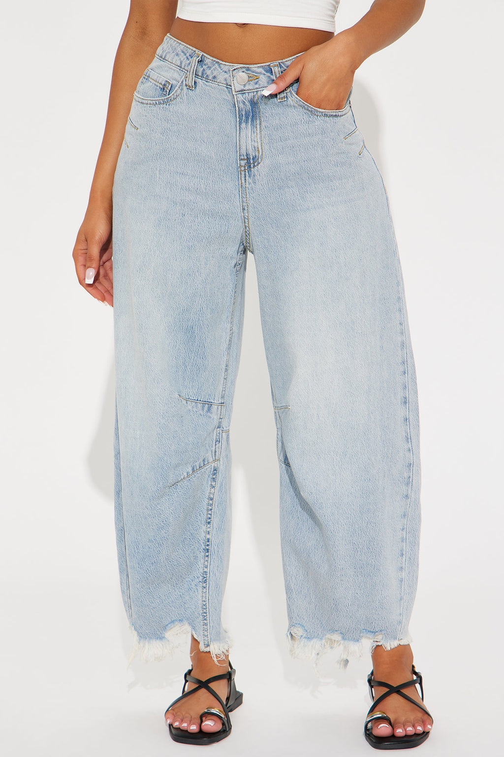 Patron Fray Hem Cropped Barrel Jean - Vintage Wash
