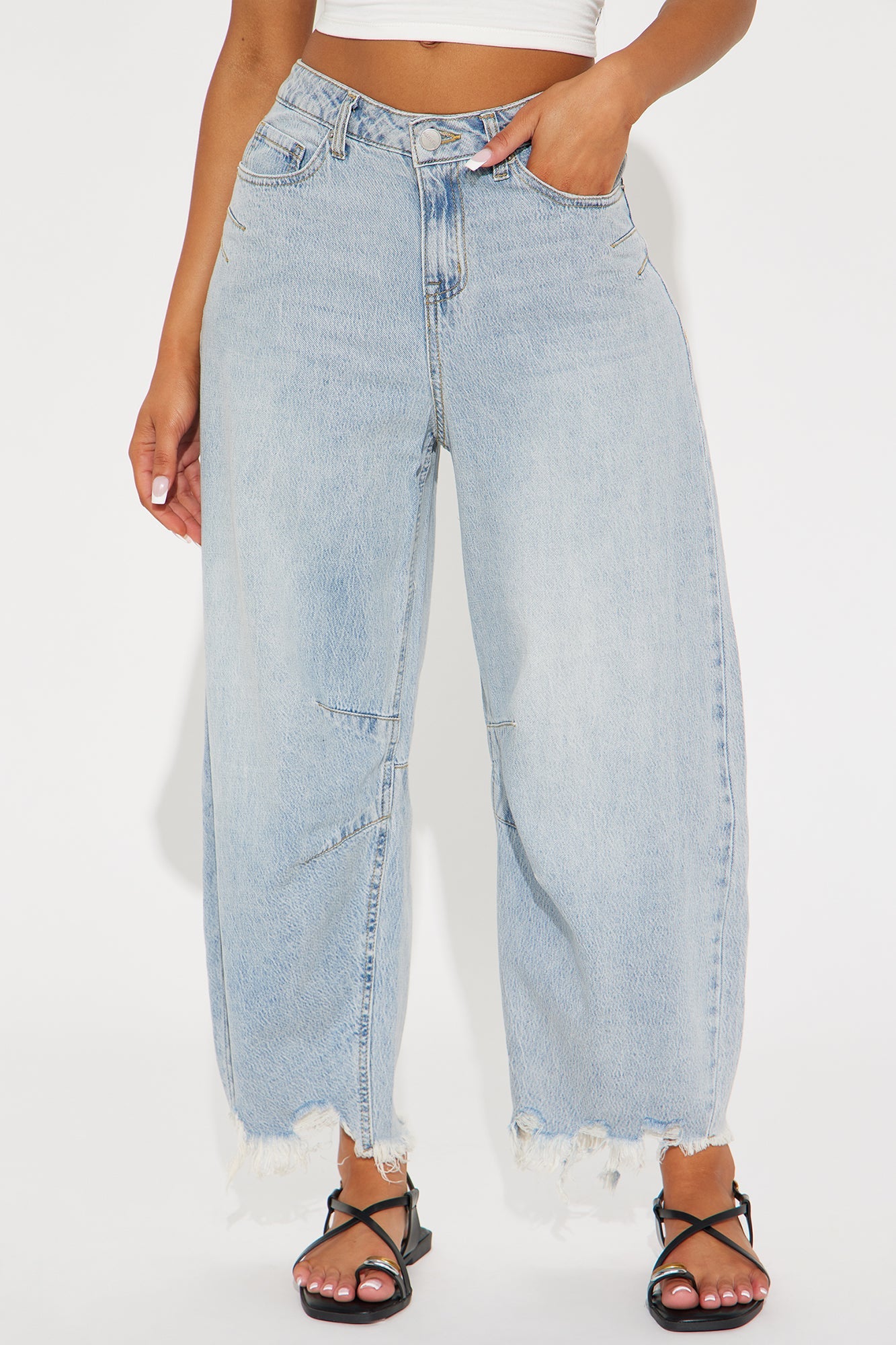 Patron Fray Hem Cropped Barrel Jean - Vintage Wash