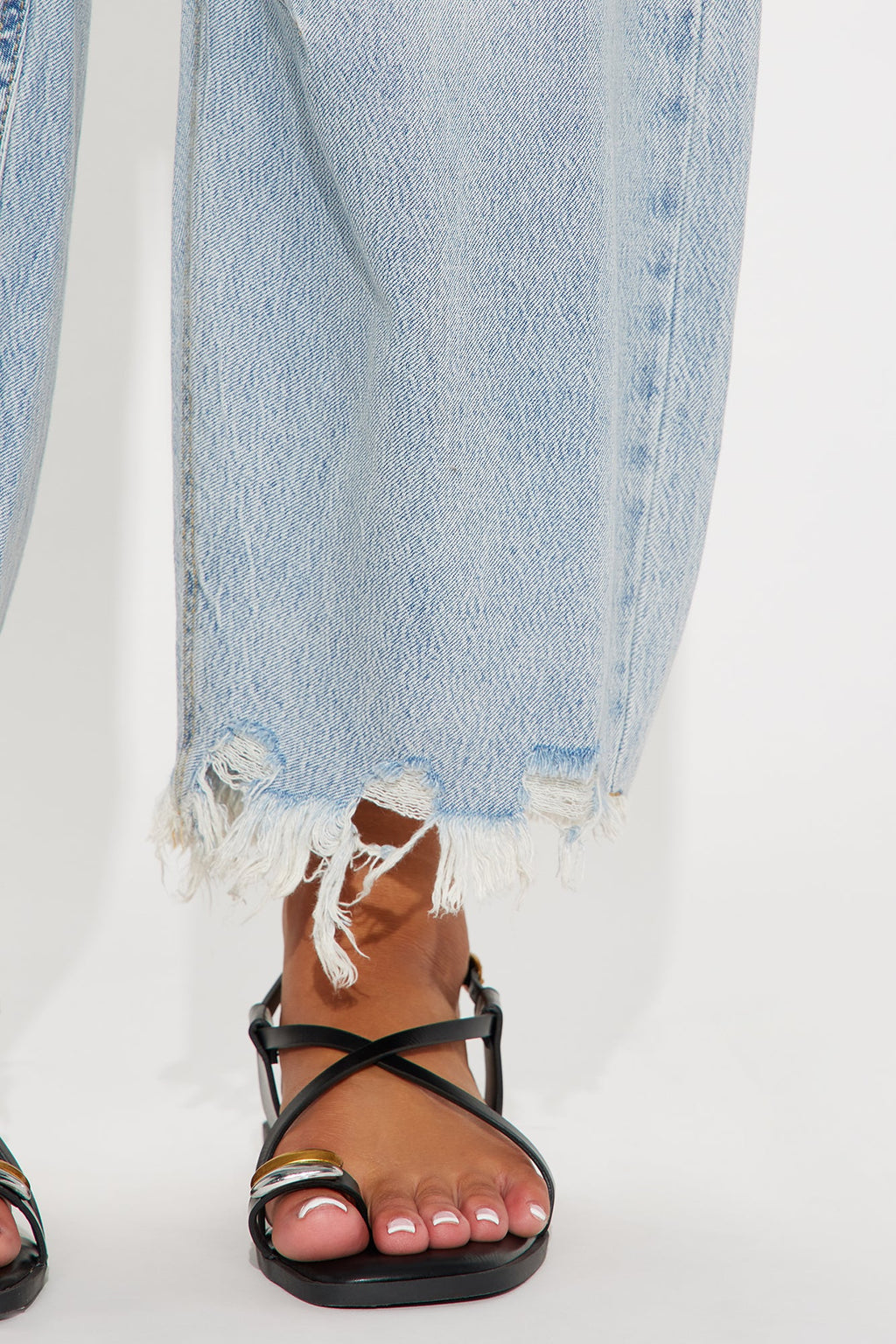 Patron Fray Hem Cropped Barrel Jean - Vintage Wash