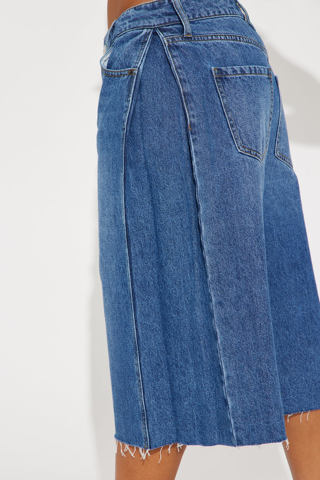 Aleksa Pleated Non Stretch Denim Jorts - Dark Wash