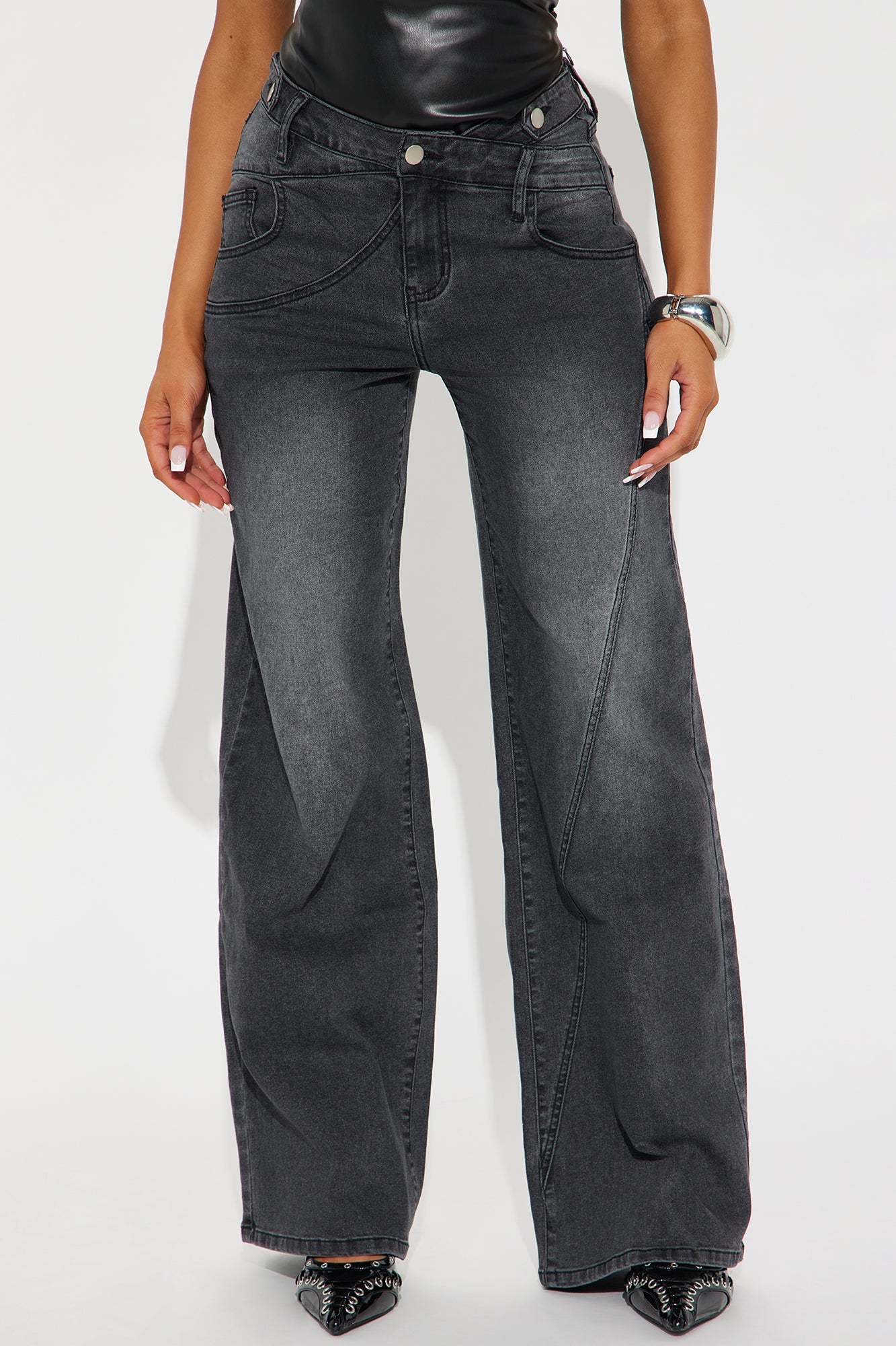 Best Angle Waistband Tab Wide Leg Jeans - Black Wash