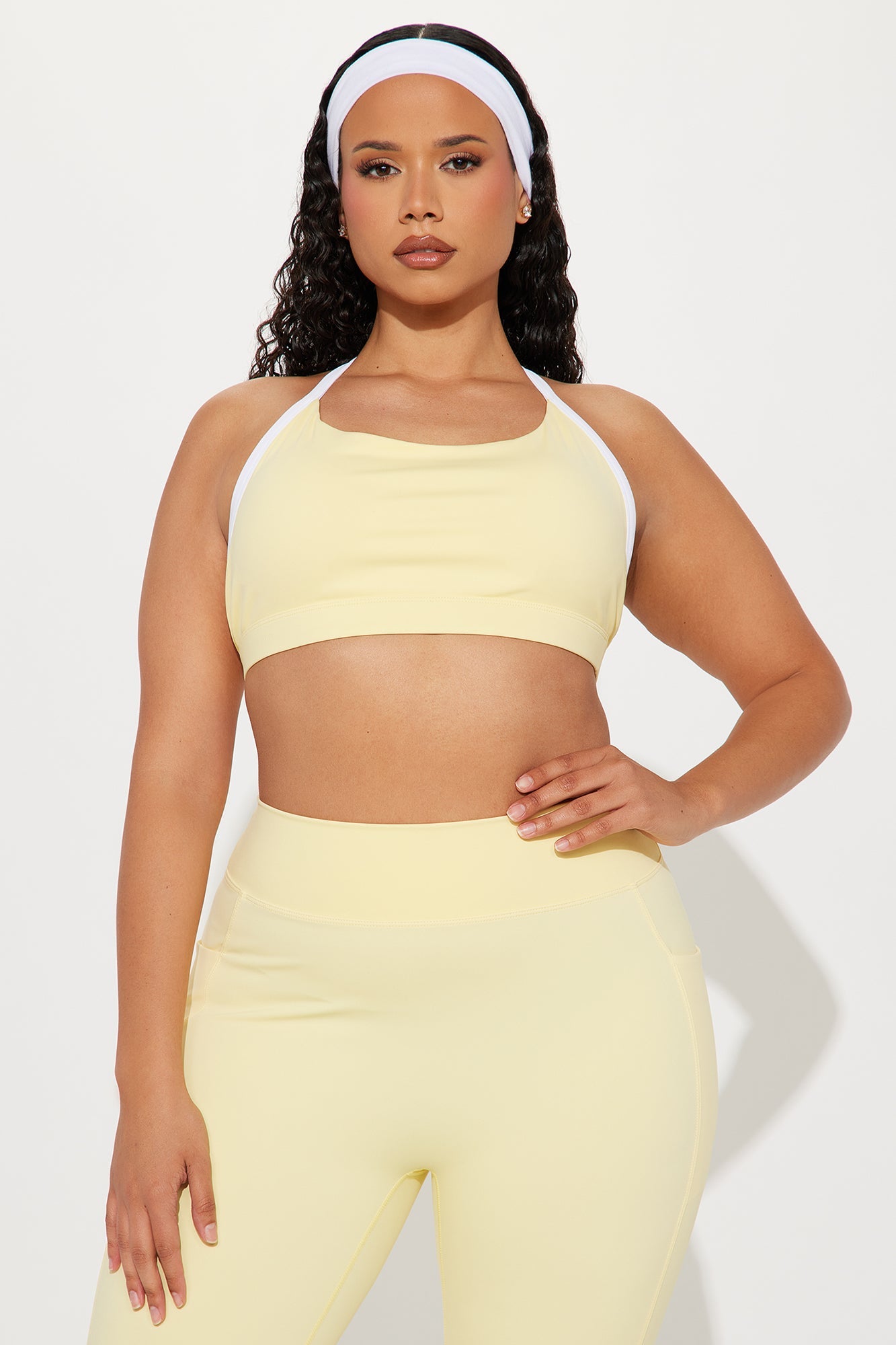 Tennis Club Sports Bra - Butter Yellow