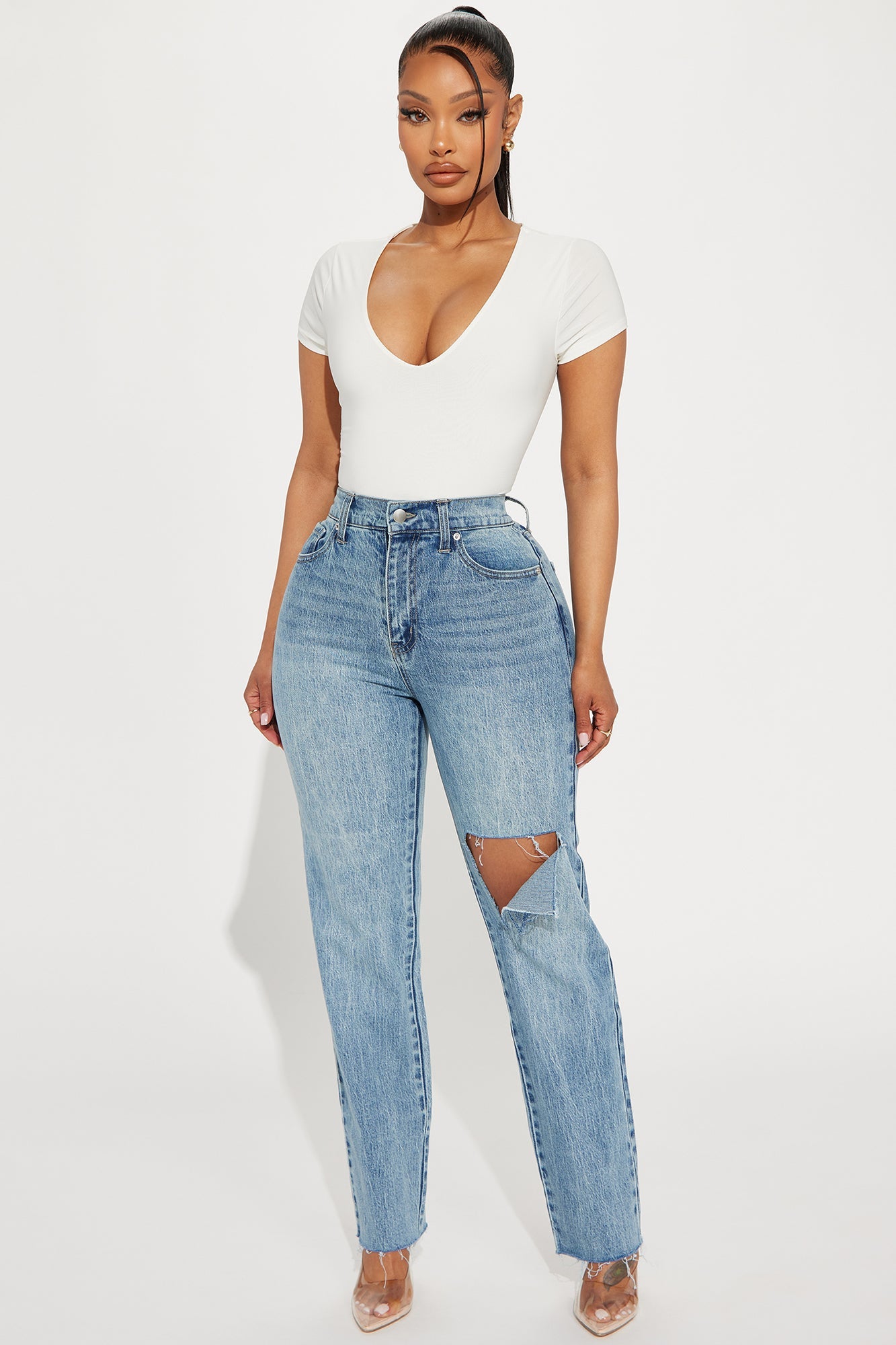 Catching Your Eye Stretch Straight Leg Jeans - Light Wash