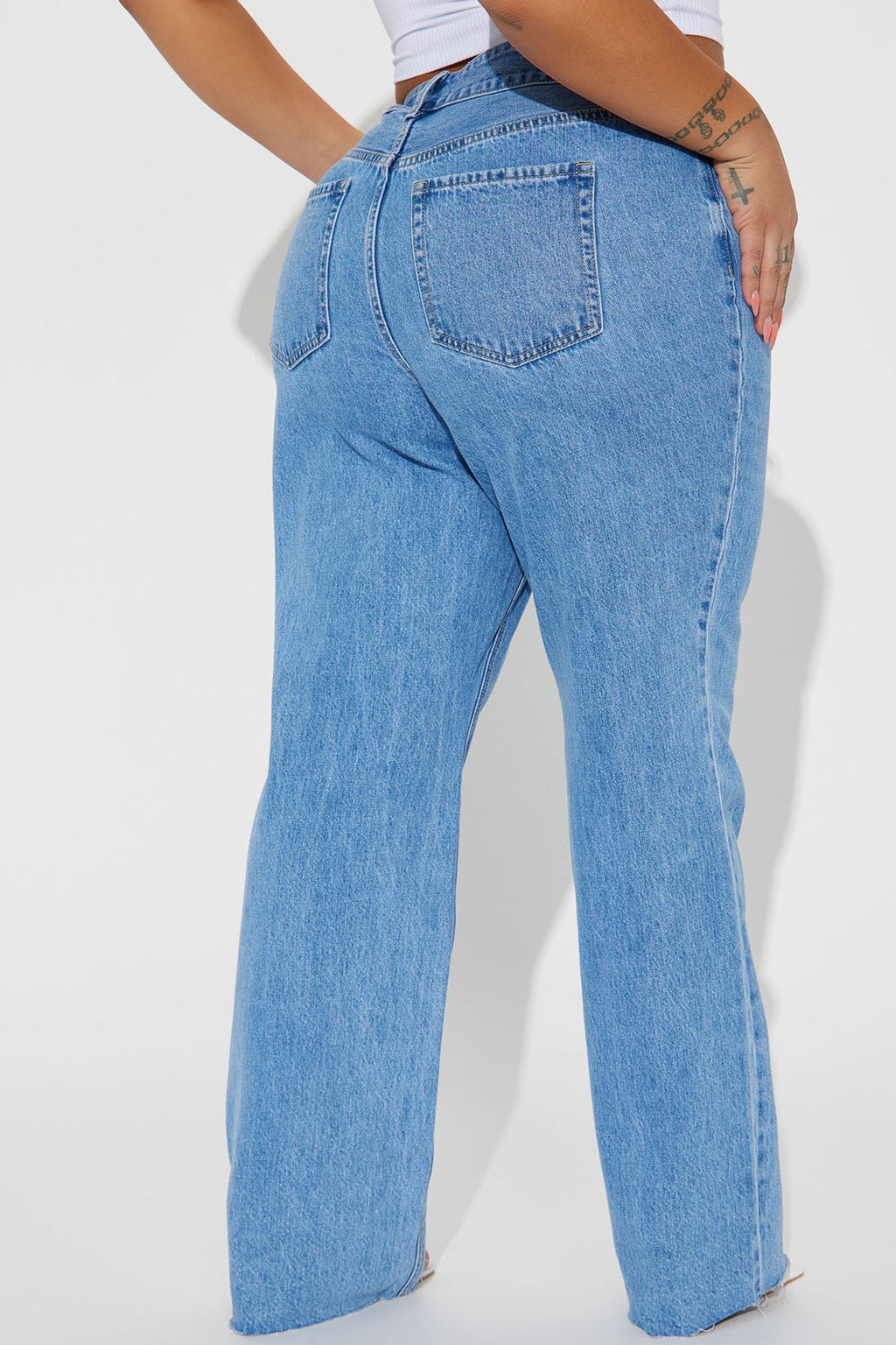 Winona 90's Wide Leg Jeans - Medium Blue Wash