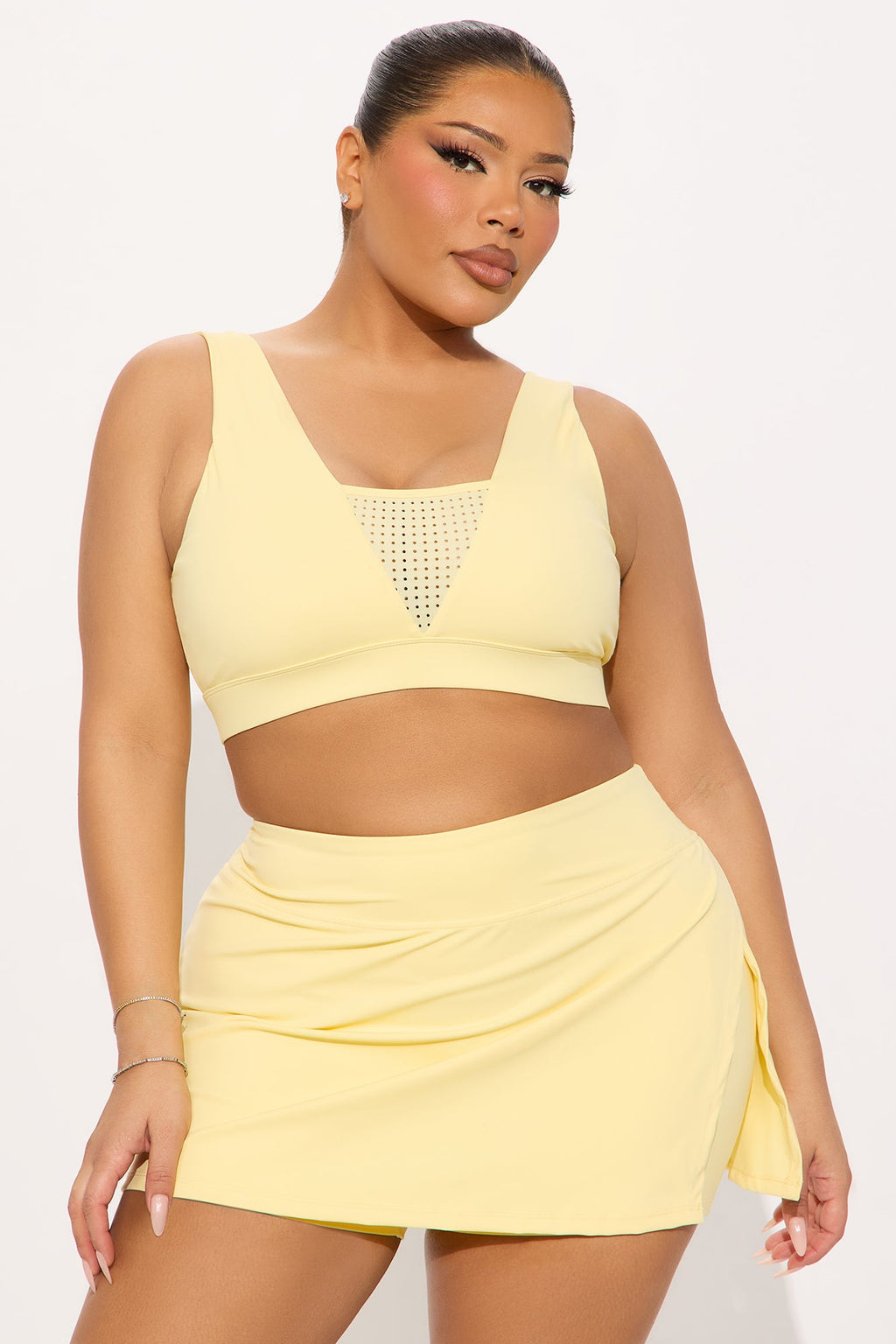 Power Swing Sports Bra - Butter Yellow