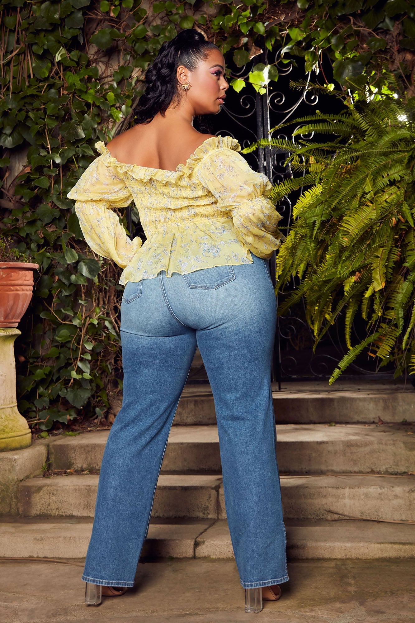 Killing 'Em Softly Side Split Jean - Medium Blue Wash