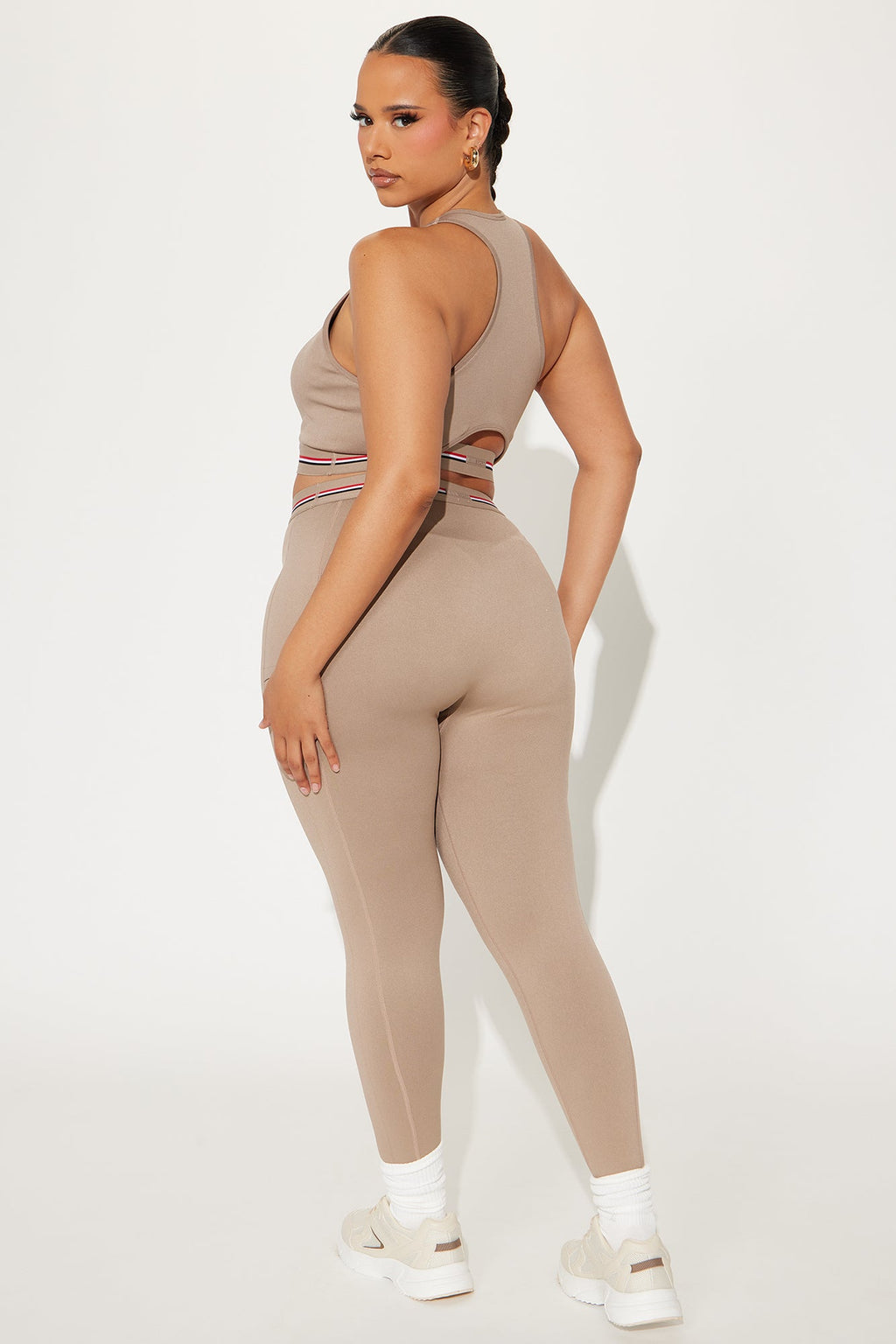 Power Up Flex Seamless Sports Bra - Taupe