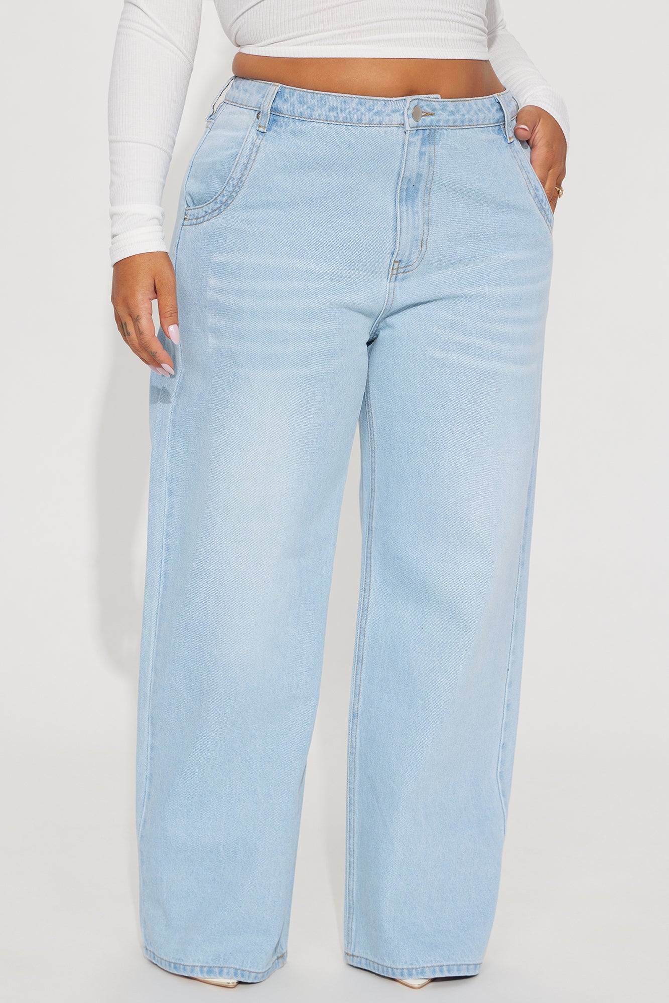 Calling It Off Baggy Jeans - Light Wash