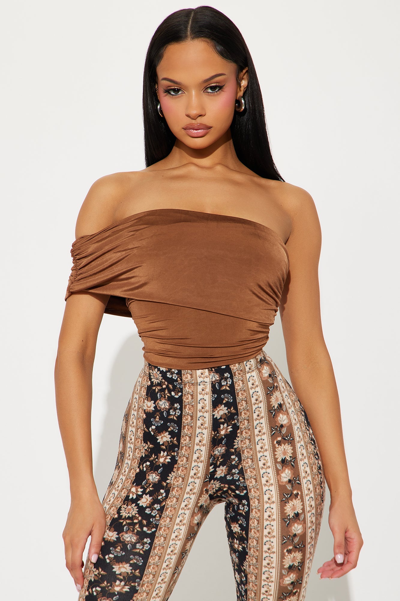 Reese Off Shoulder Ruched Bodysuit - Chocolate