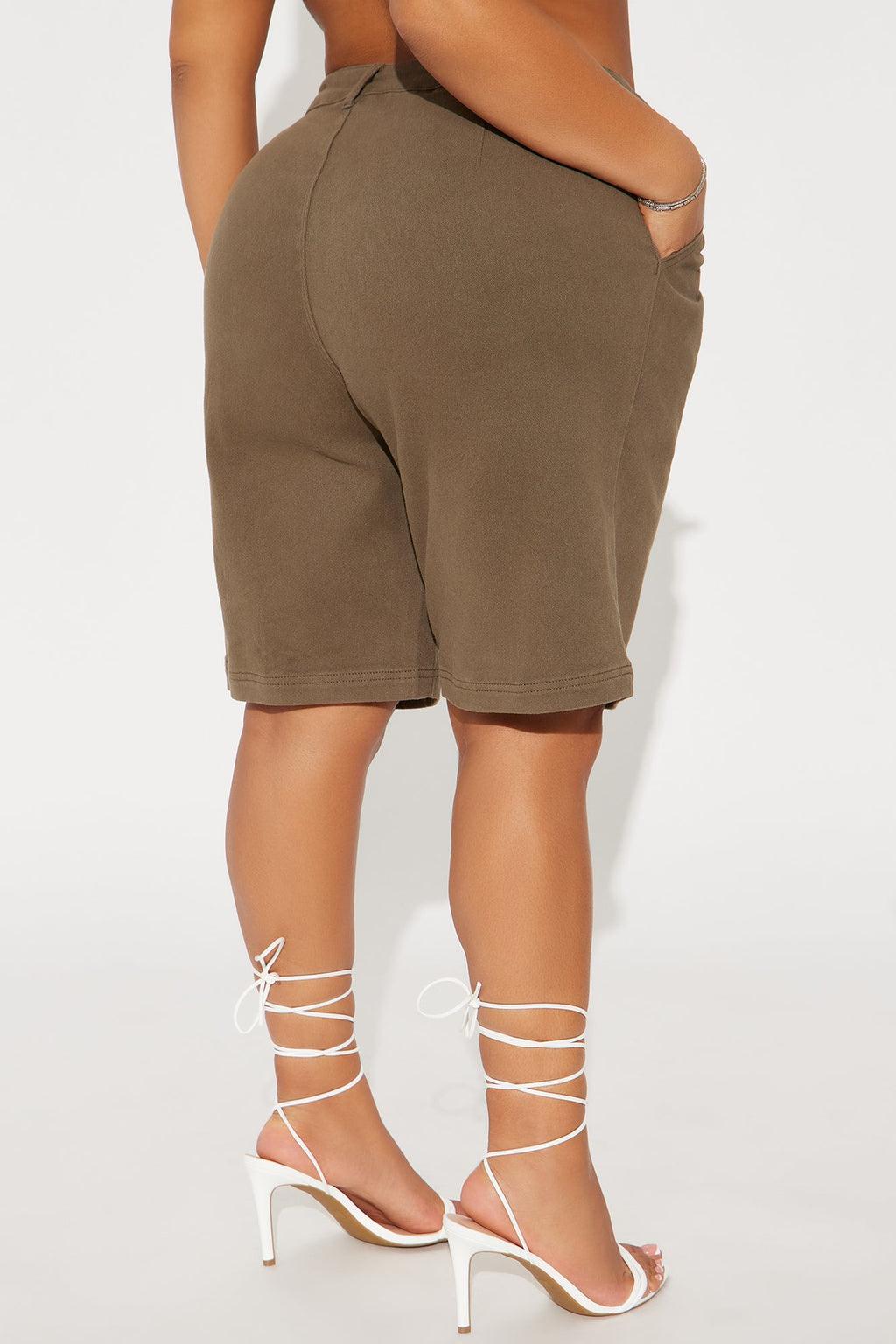 Adessa Bermuda Short - Olive