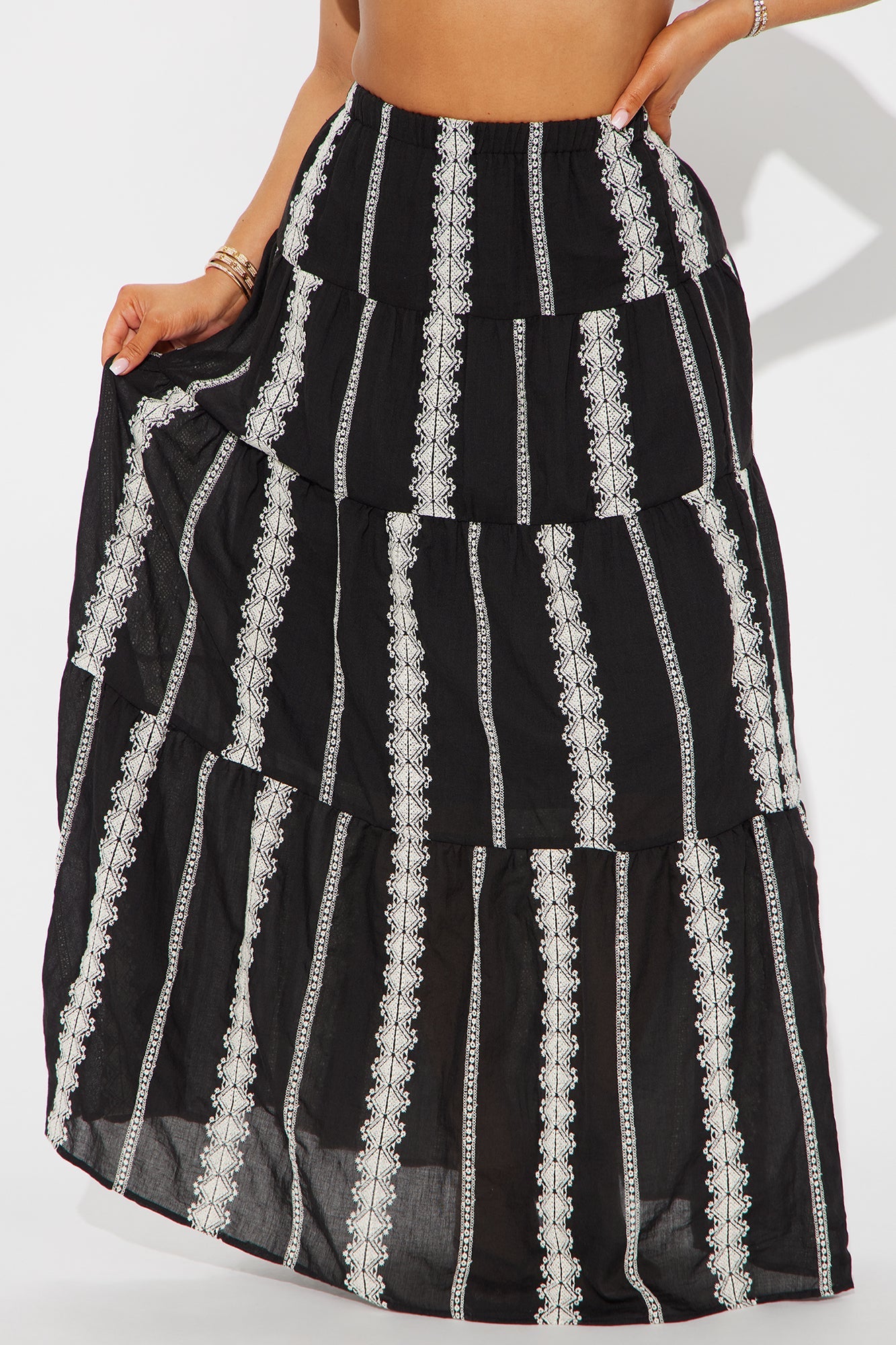 Nerina Embroidered Tiered Maxi Skirt - Black/combo