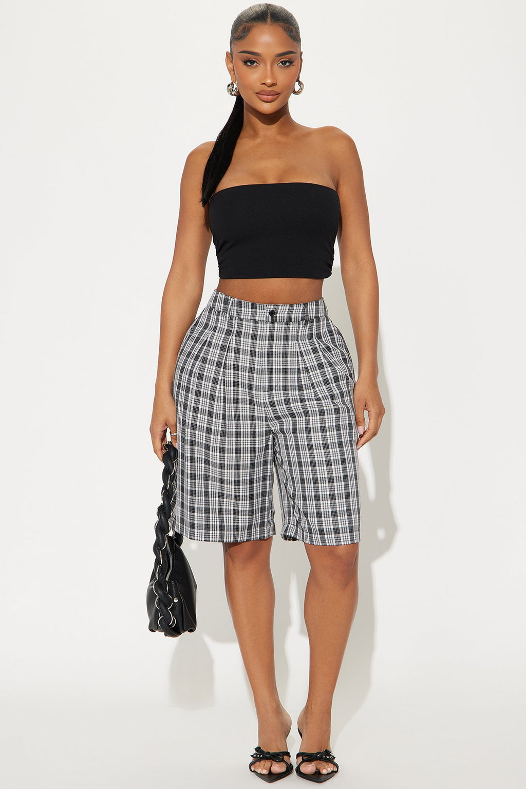 Can't Help My Behavior Plaid Bermuda Short - Black