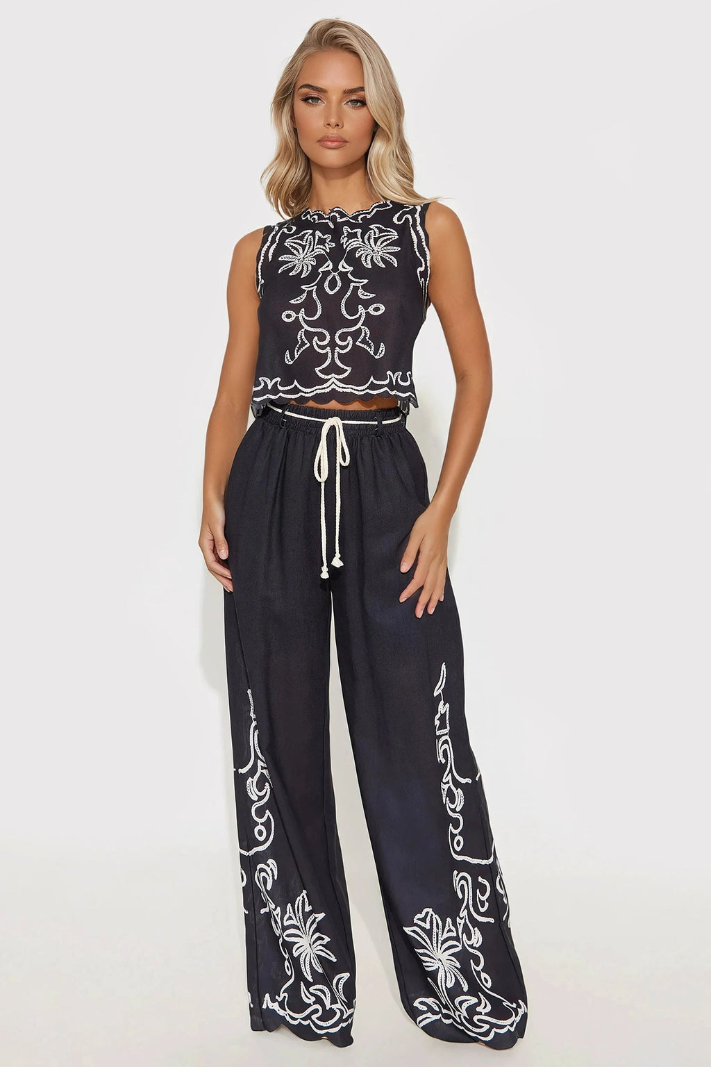Under The Palm Linen Pant Set - Black
