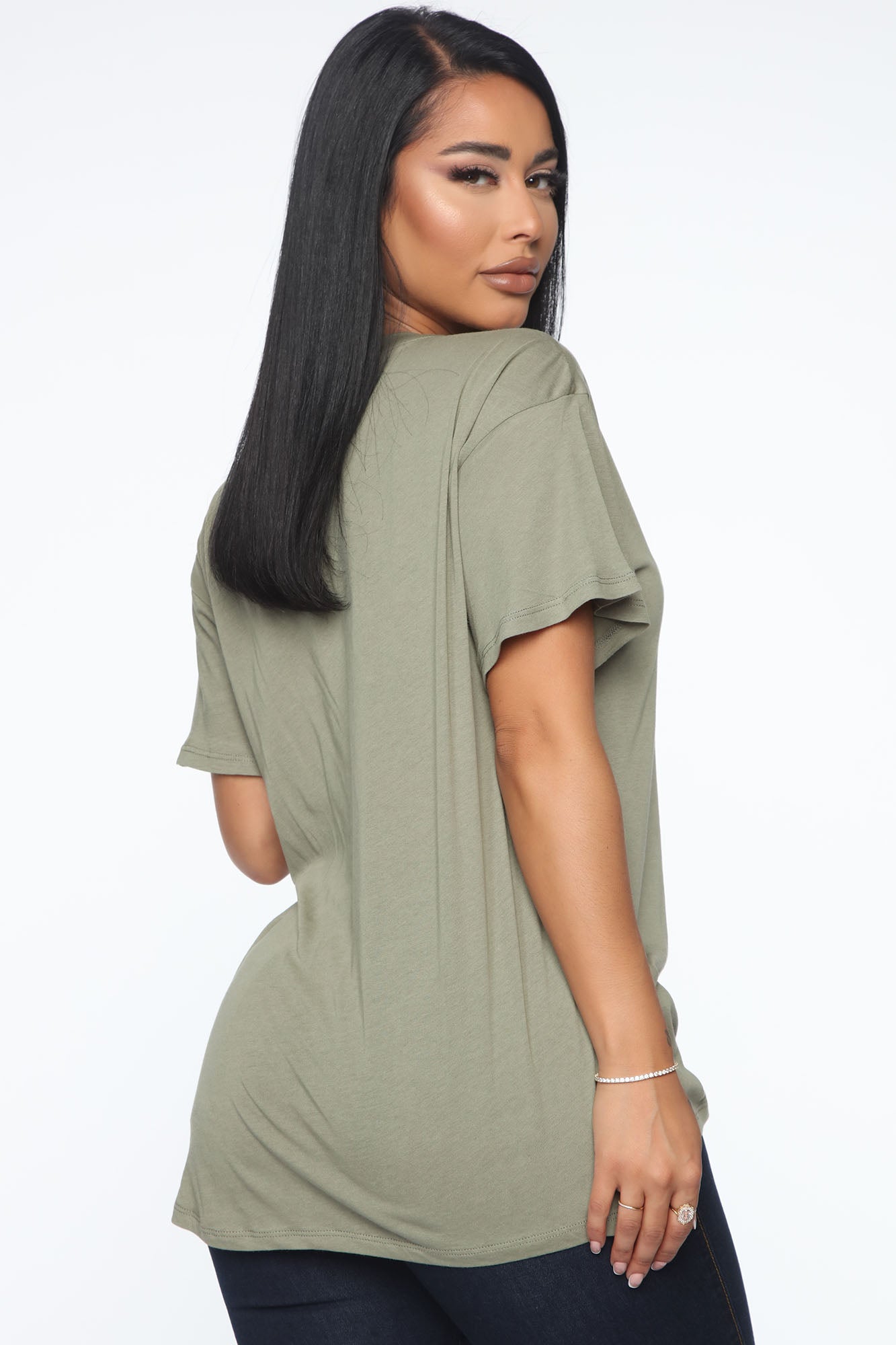 Laid Back Chillin' Pocket Tee - Olive