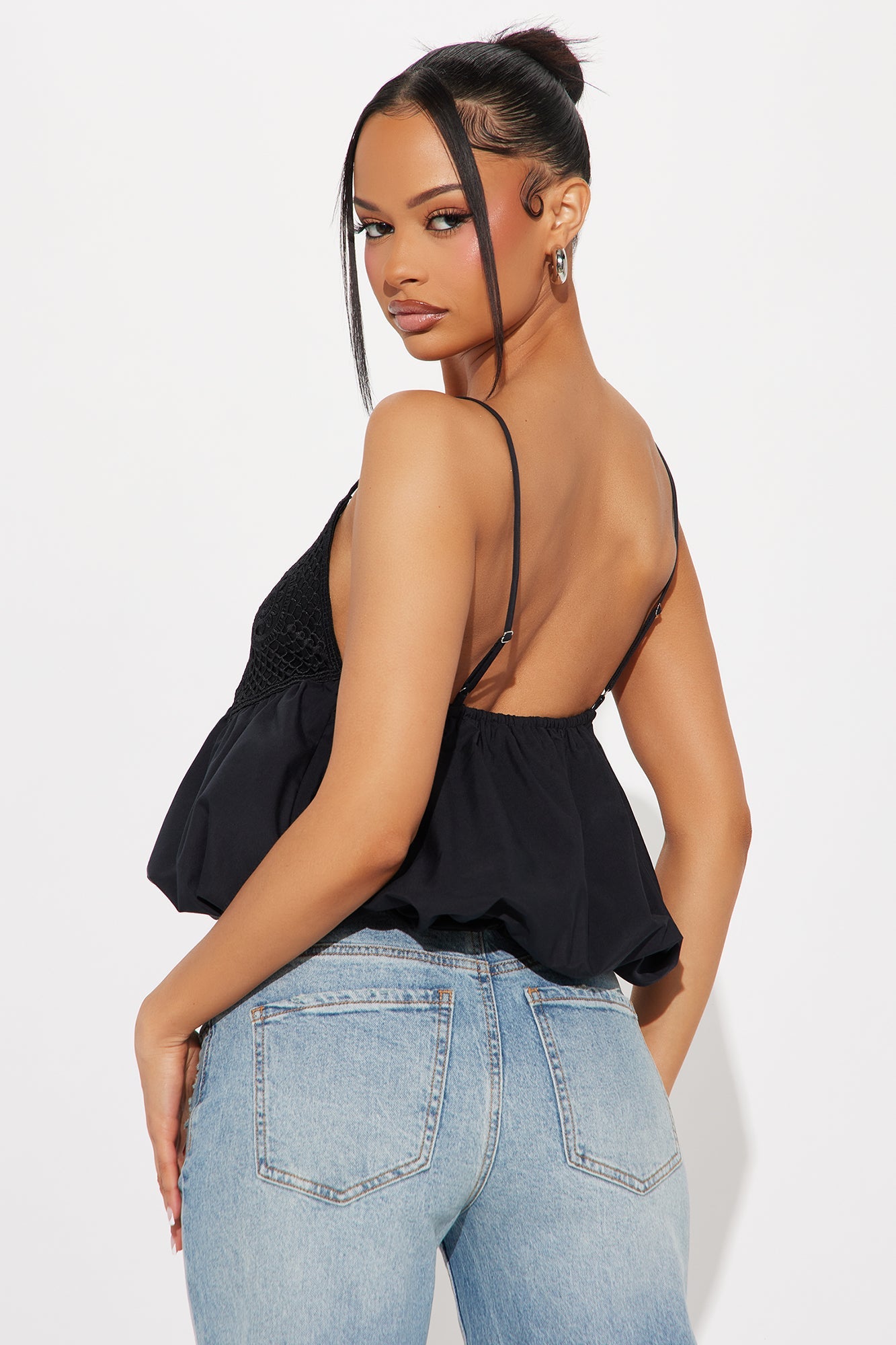 Flowers Blooming Bubble Hem Top - Black