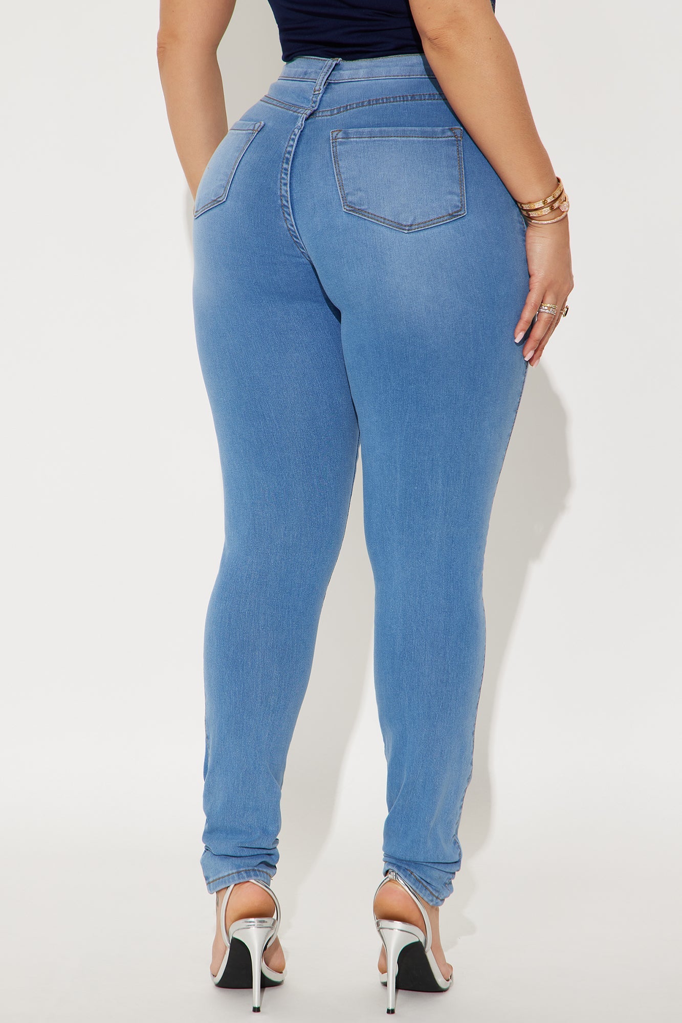 Colette Classic High Rise Skinny Jeans - Light Blue Wash