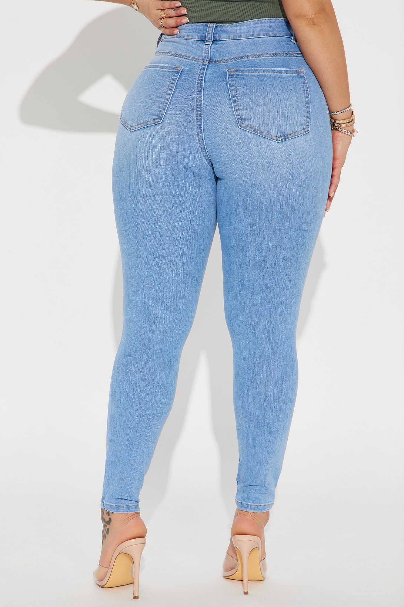 Top Of The Line Stretch Skinny Jeans - Light Wash