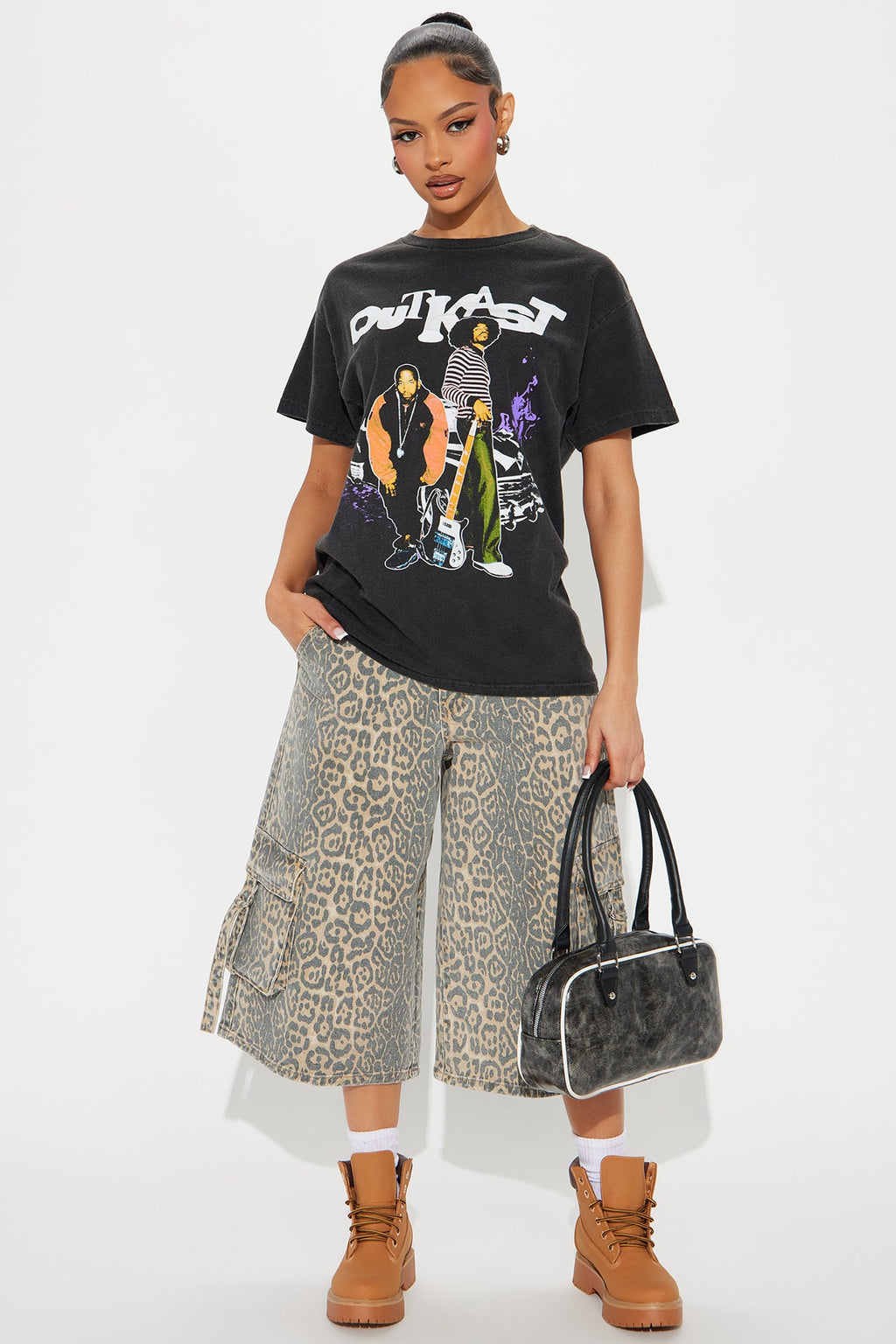Outkast Washed Oversized Tee - Black