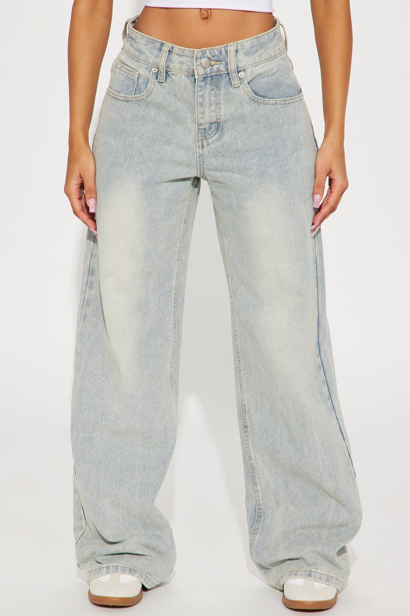Peace Of Mind Tinted Baggy Jeans - Light Wash