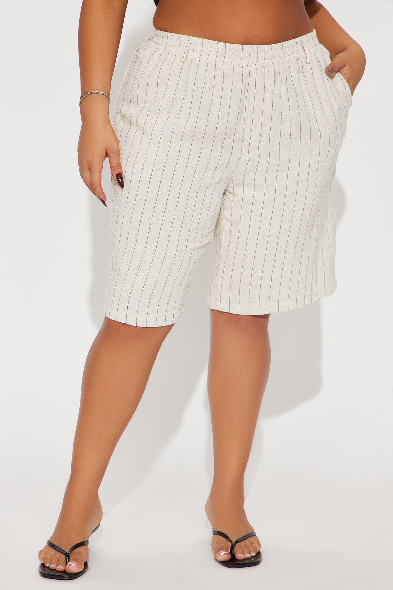 Natasha Linen Bermuda Short - Tan