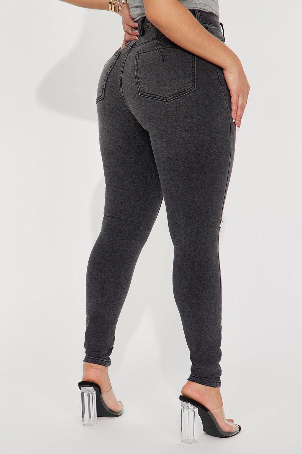 Stretch Curvy Ripped Skinny Jean - Black