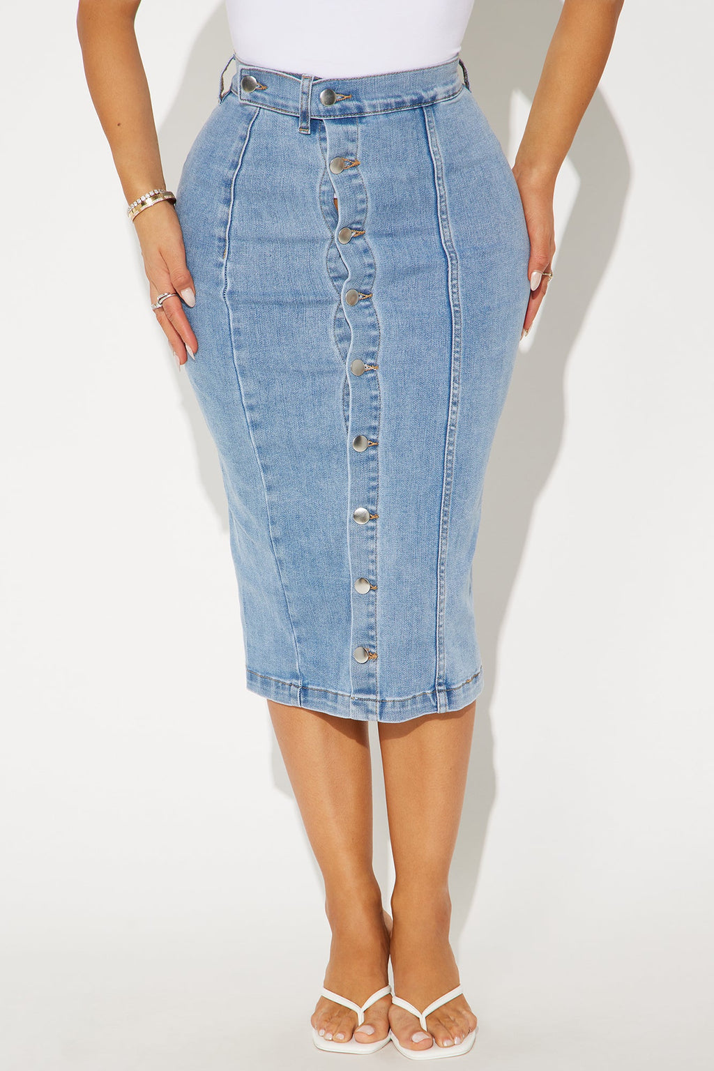Right On The Line Denim Midi Skirt - Light Wash