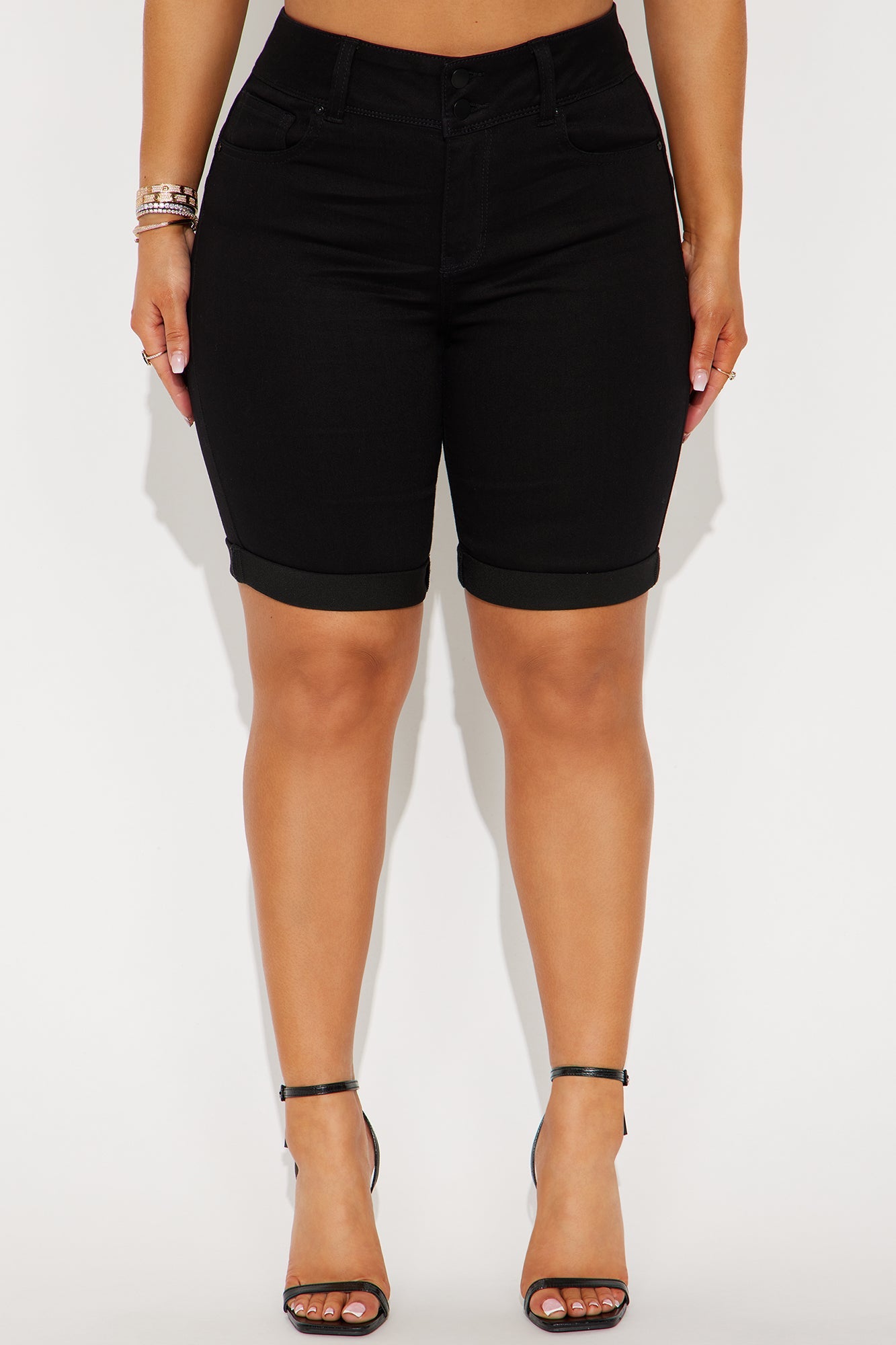 Lift Me Up Bermuda Shorts - Black