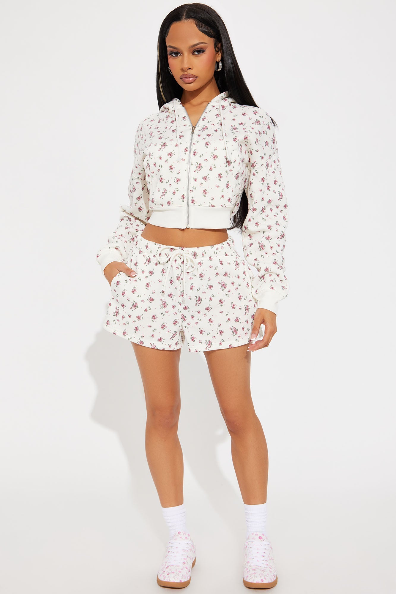 All The Flowers Fleece Short Set - Ivory/combo