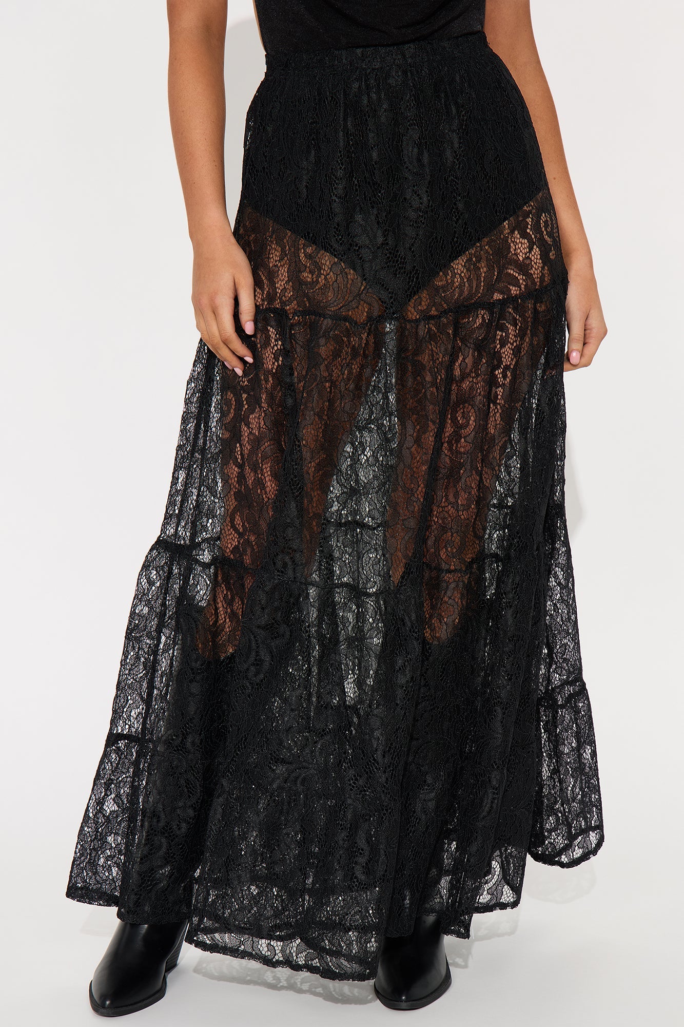 Victoria Lace Tiered Maxi Skirt - Black