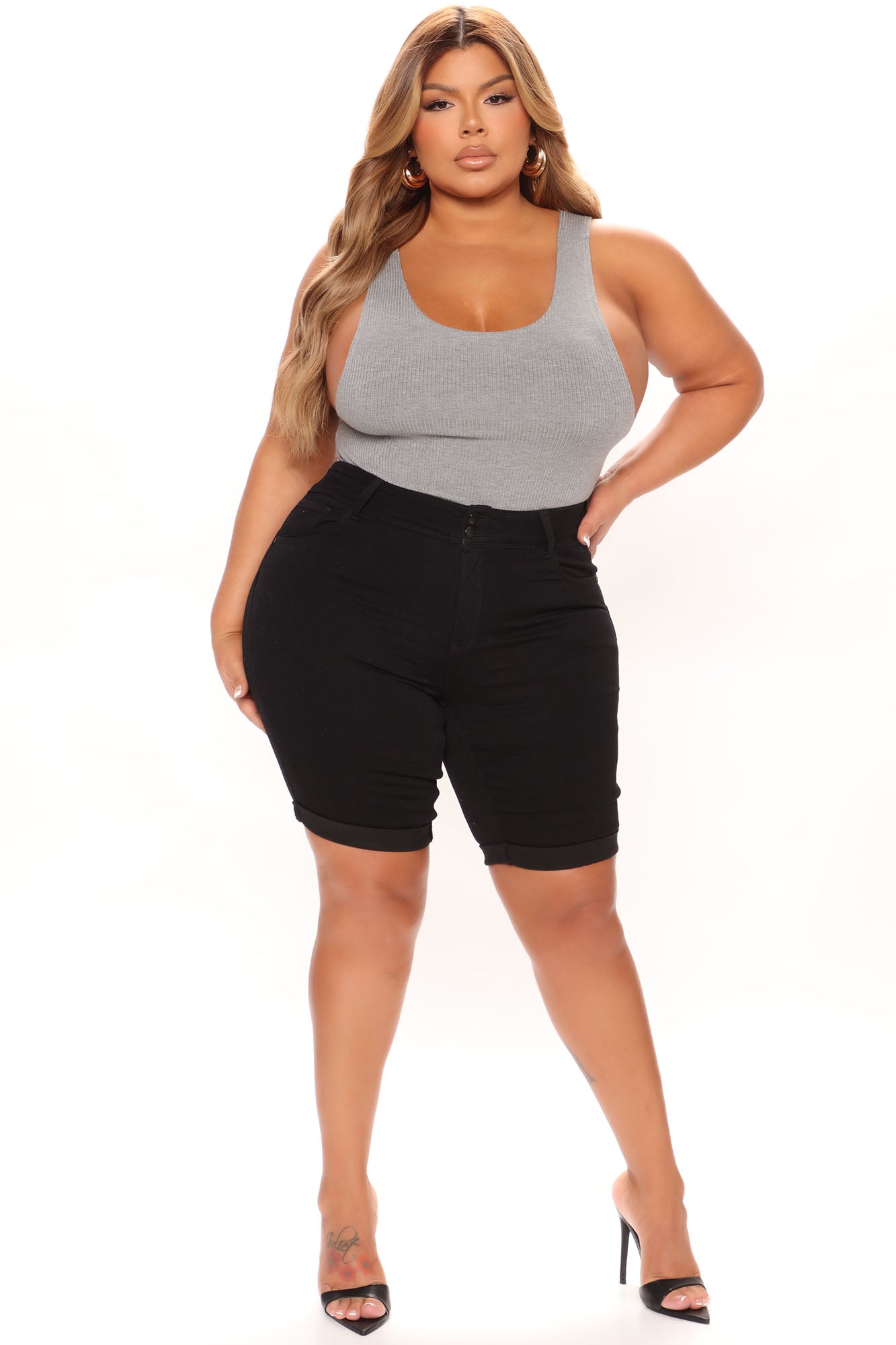 Lift Me Up Bermuda Shorts - Black