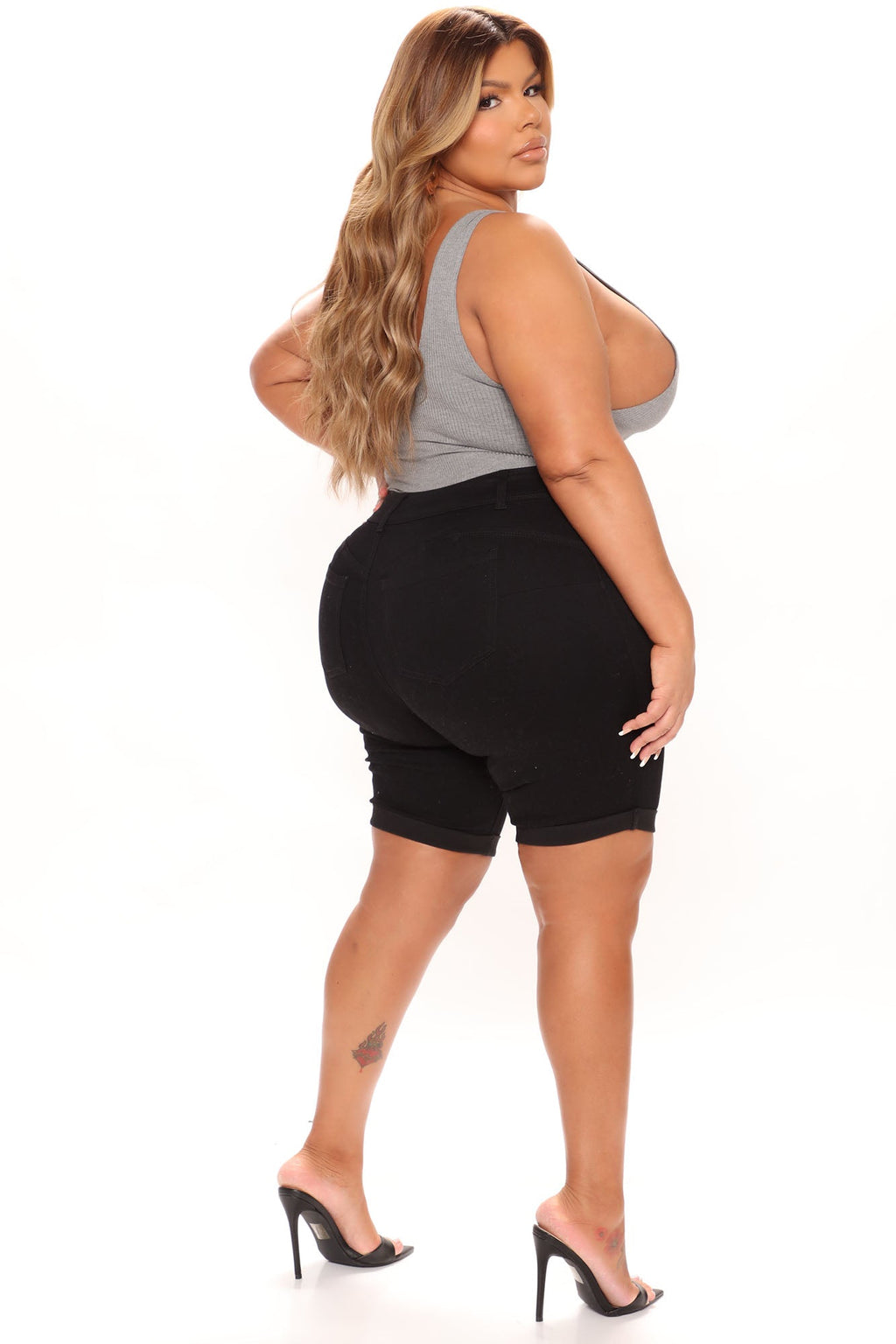 Lift Me Up Bermuda Shorts - Black