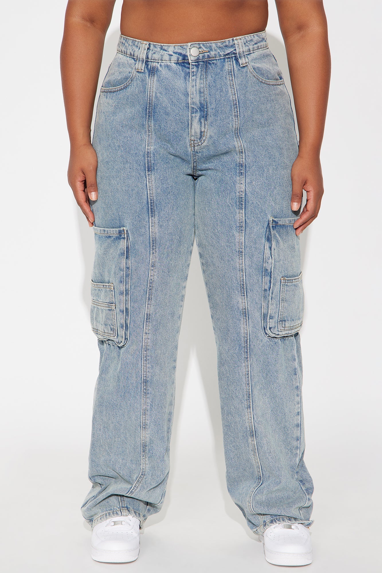 Always On The Move Cargo Straight Leg Jeans - Medium Wash