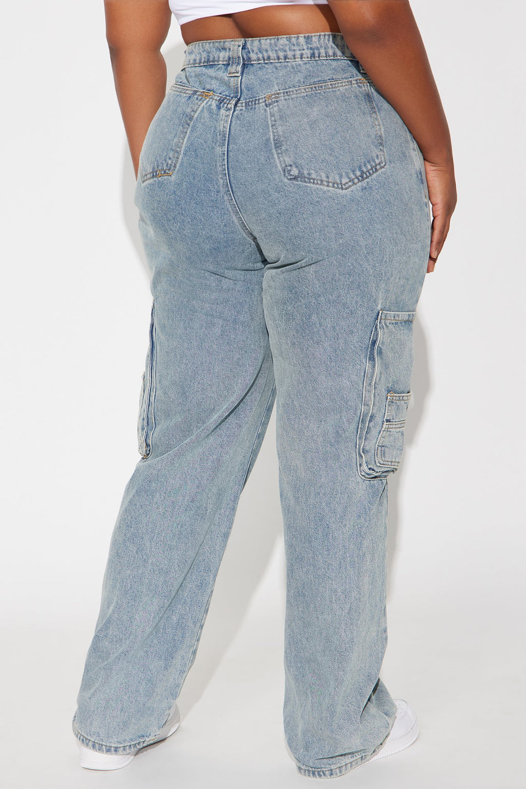 Always On The Move Cargo Straight Leg Jeans - Medium Wash