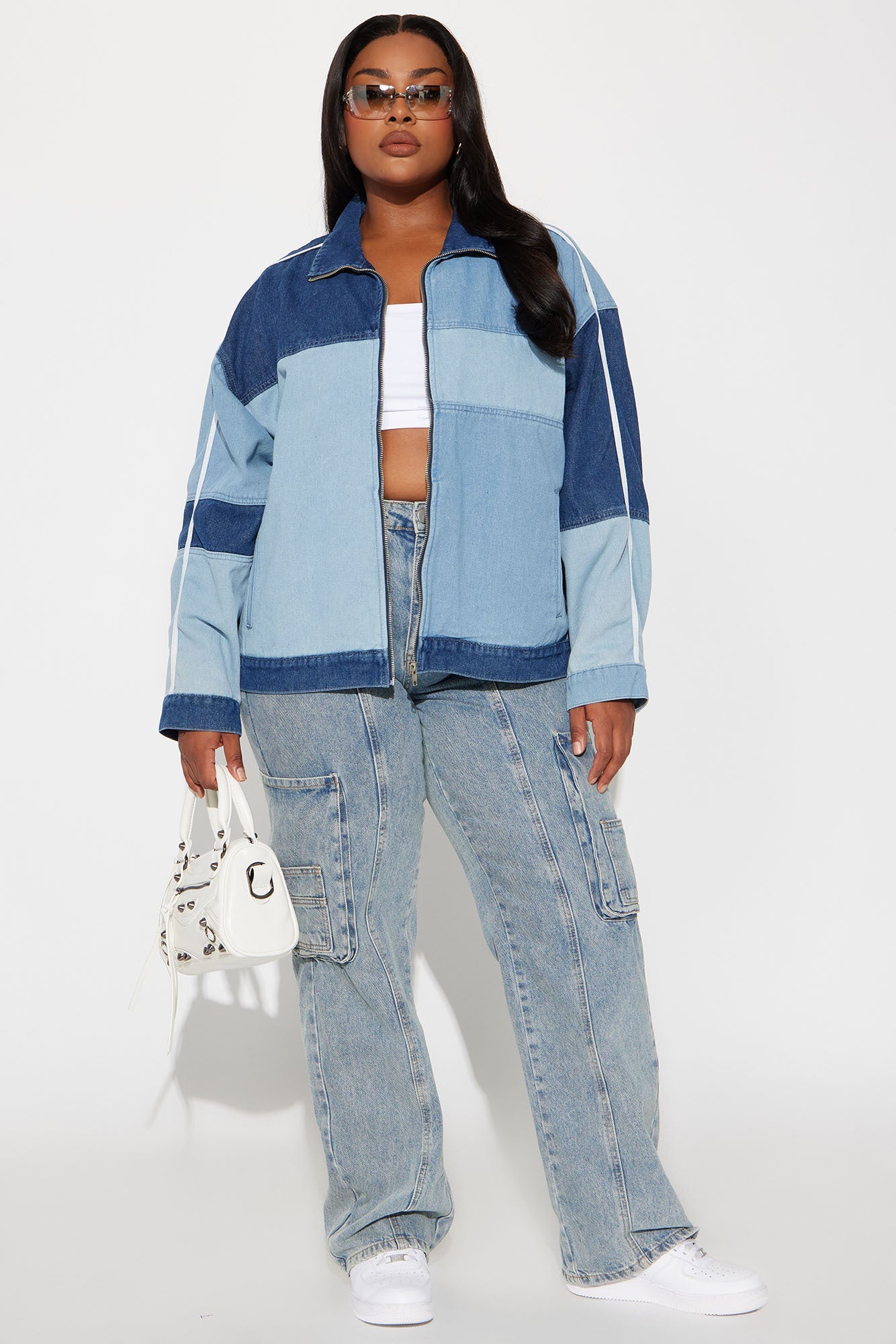 Always On The Move Cargo Straight Leg Jeans - Medium Wash