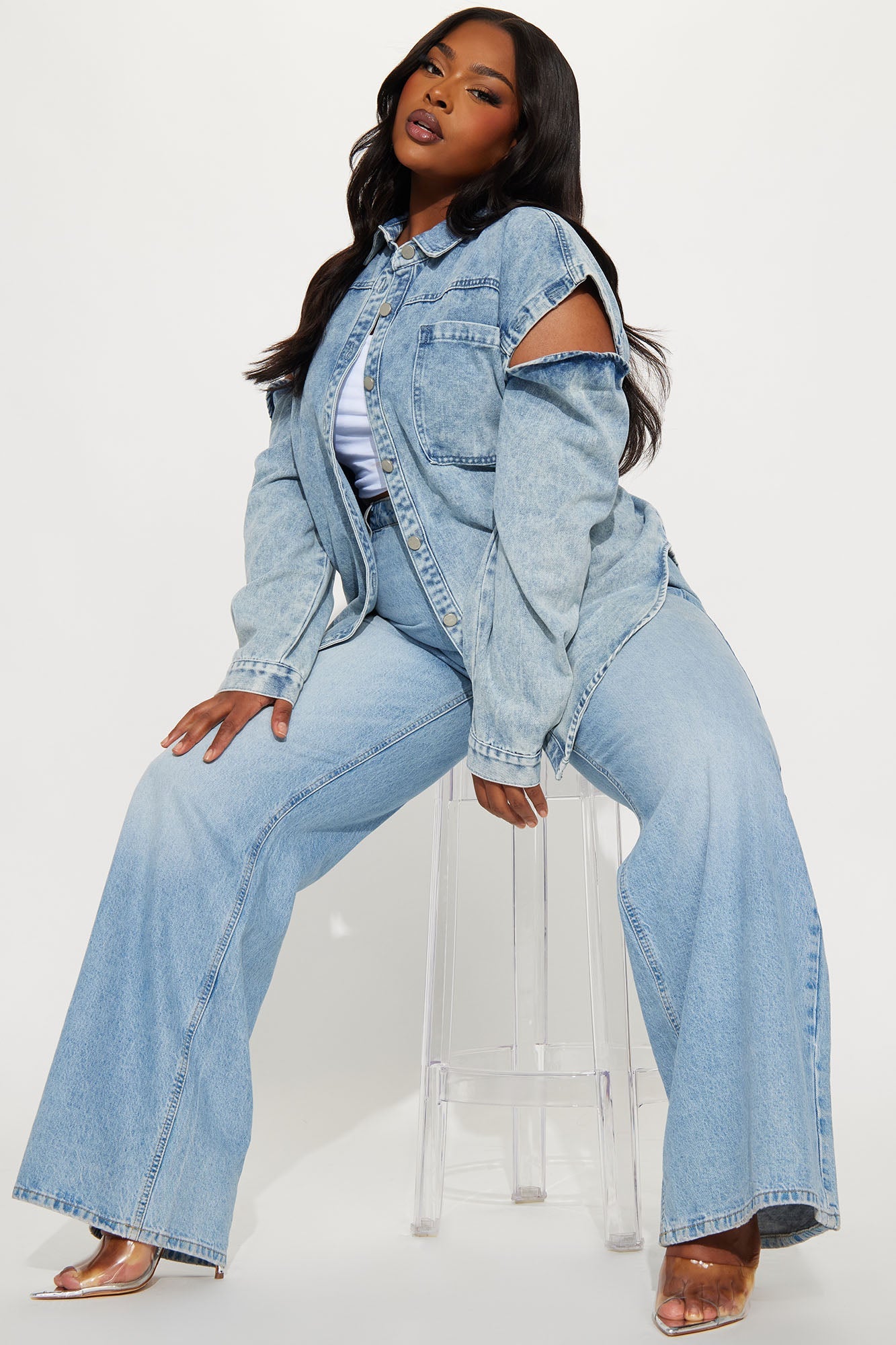 Feeling Grunge Denim Shacket - Light Wash