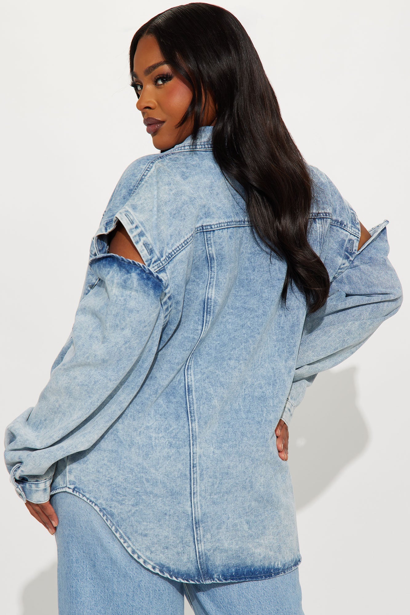 Feeling Grunge Denim Shacket - Light Wash