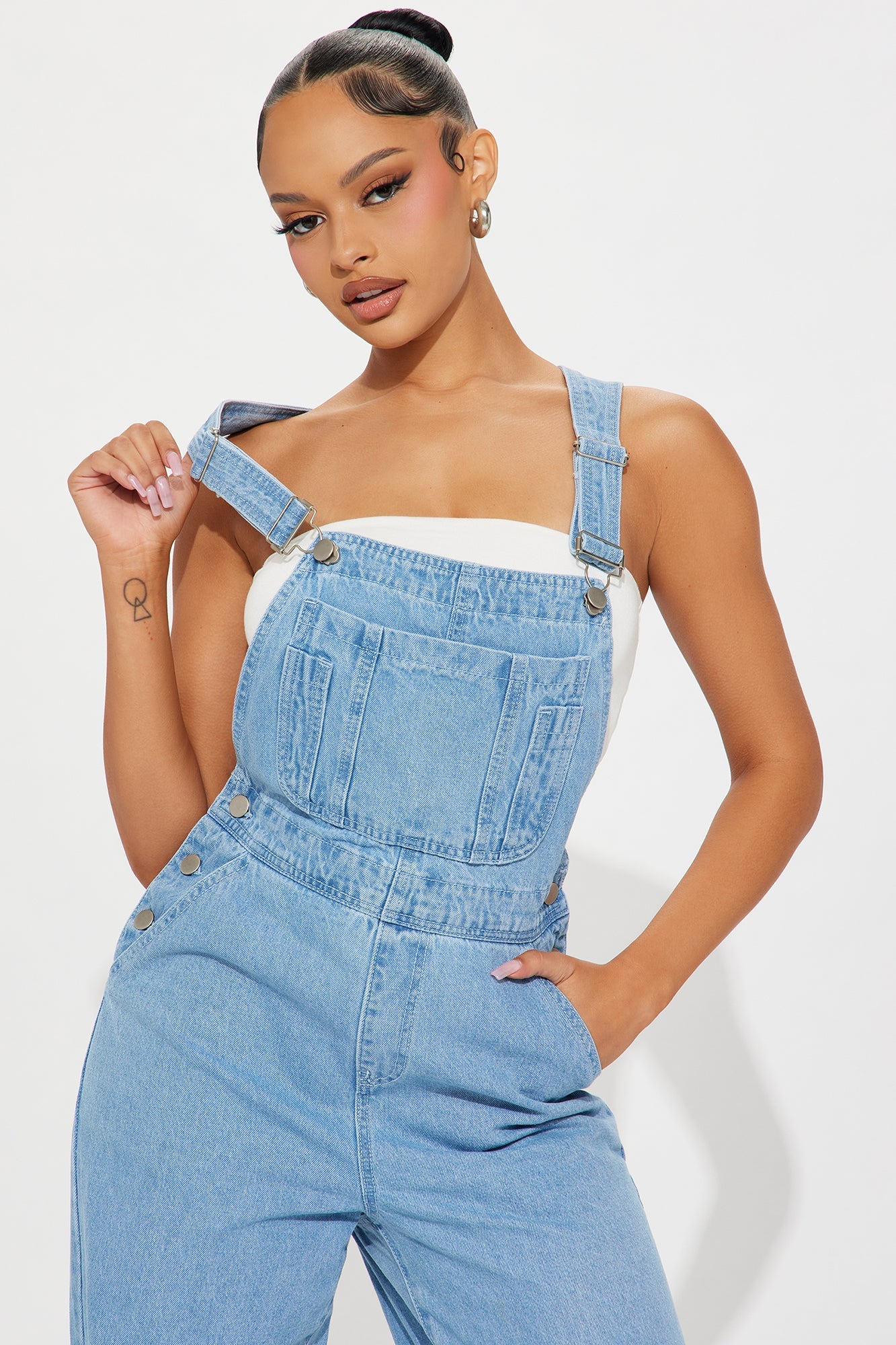 Matching My Energy Wide Leg Overalls - Medium Wash