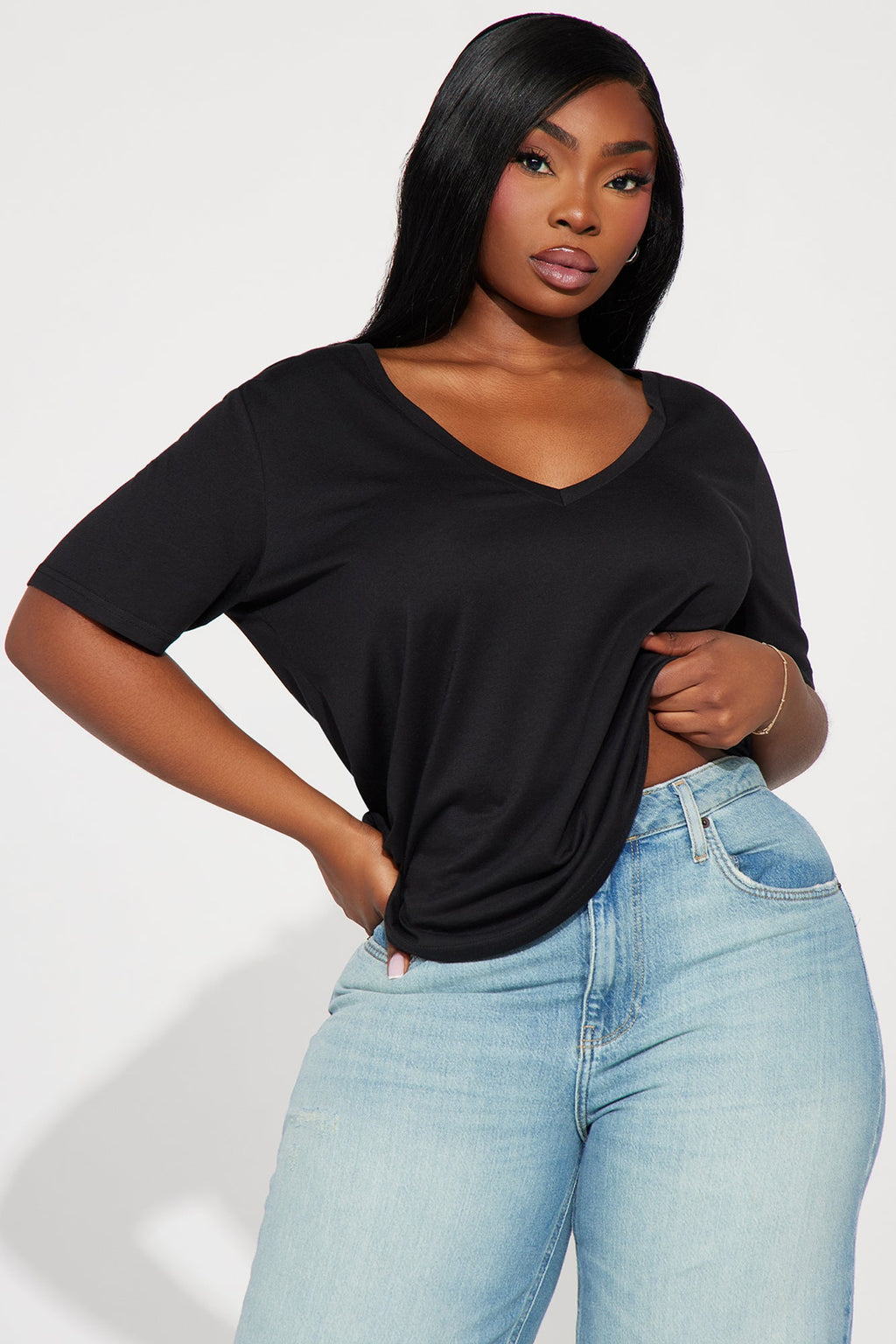 Ava V-Neck Tee - Black