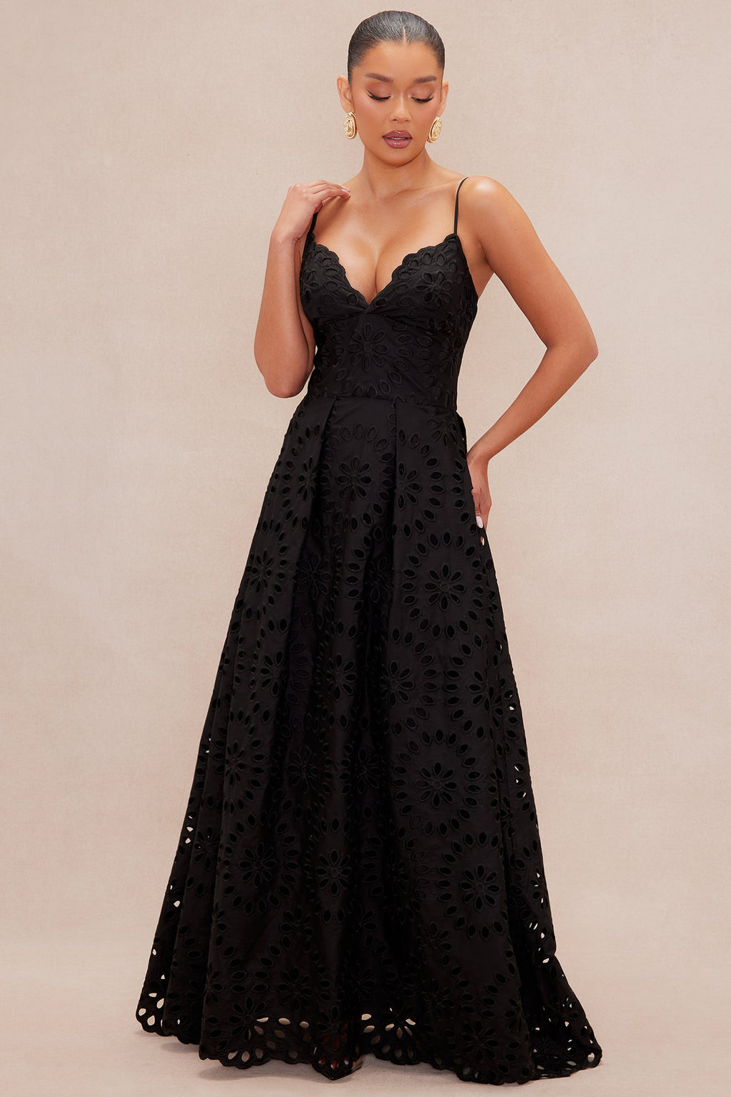 Isla Eyelet Maxi Dress - Black