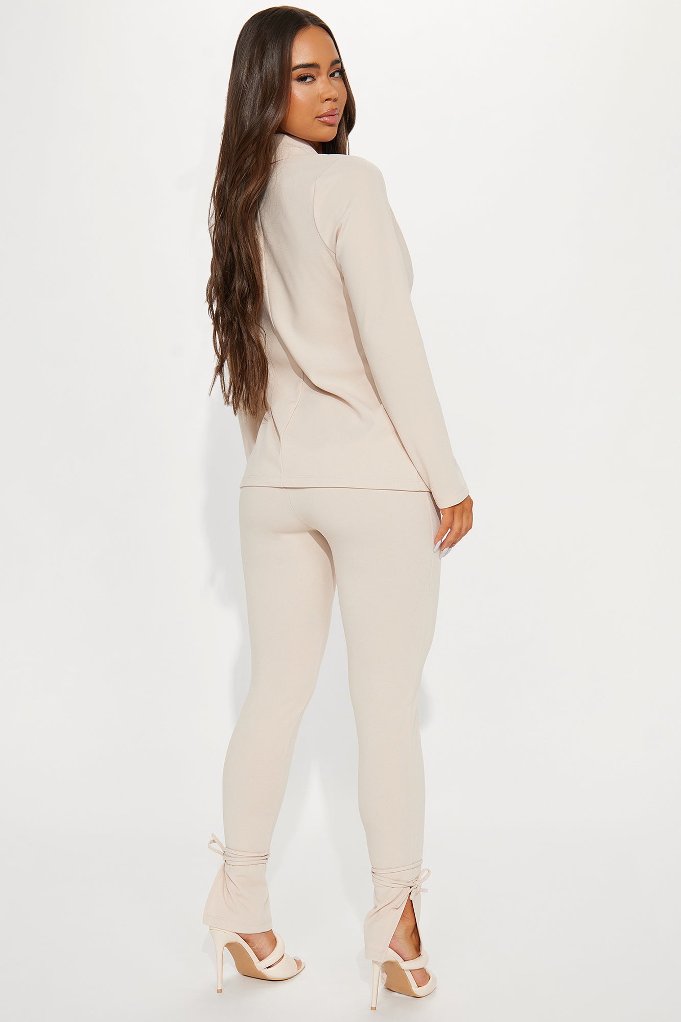 Head Of The Table Pant Suit - Taupe